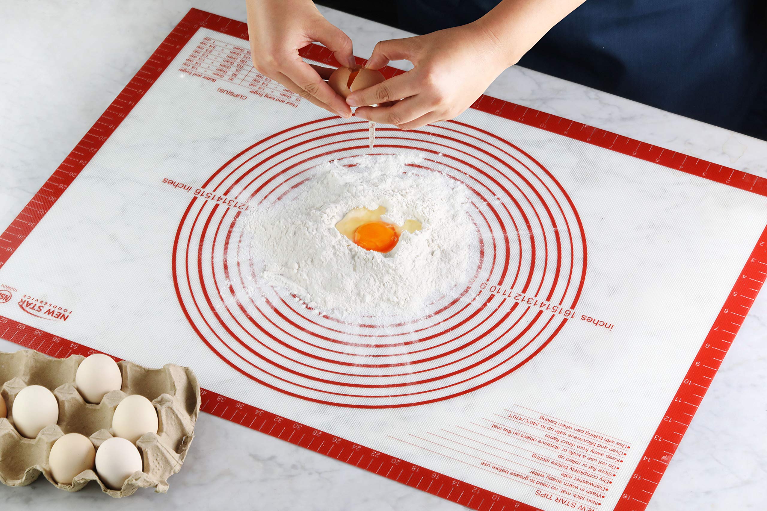 New Star 1029024 - Alfombrilla de silicona antideslizante para repostería, extra grande con medidas, 60 x 28 pulgadas, certificado NSF