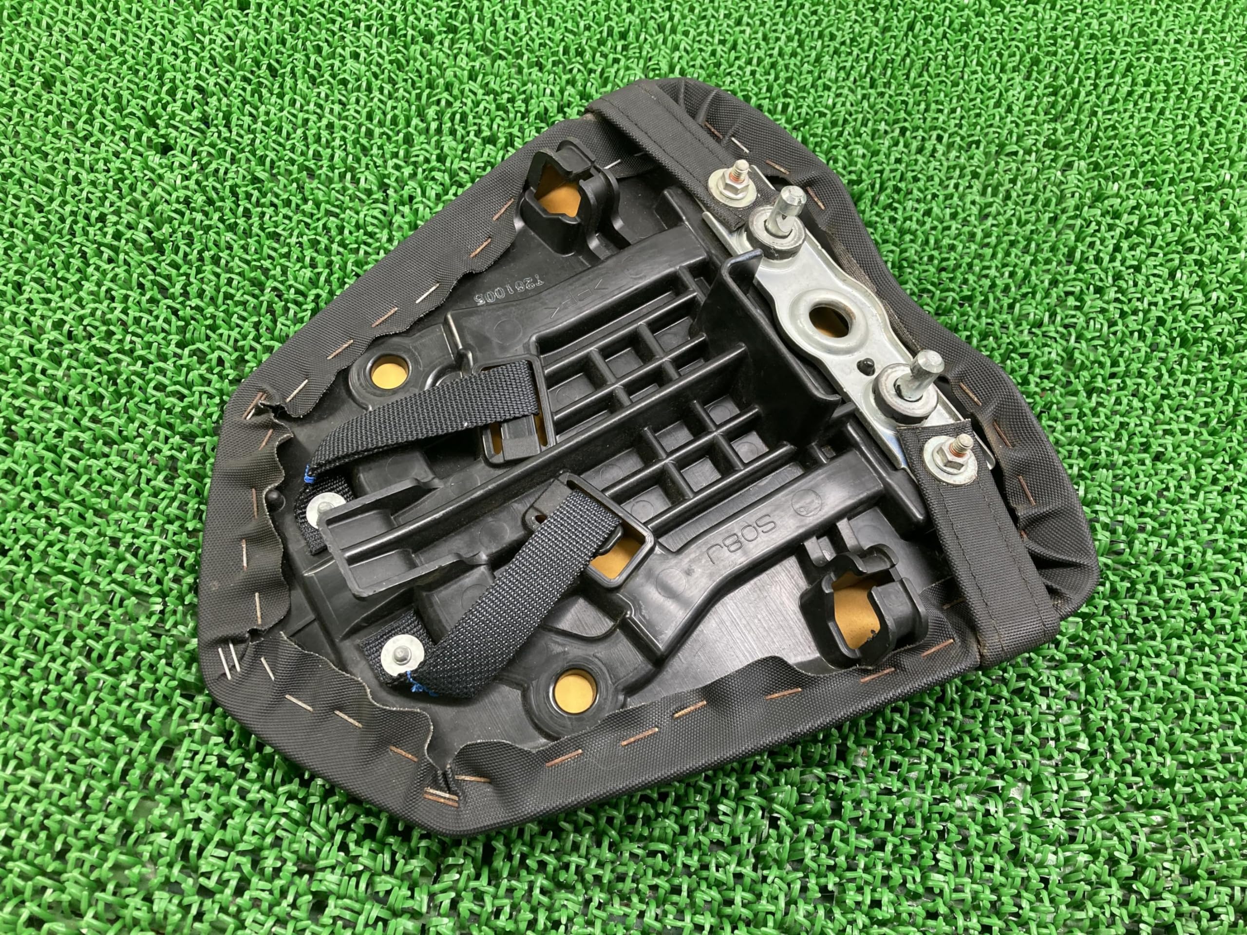 GS750 シート バイクシート 黒 GS750？ 楽天市場】GS750（シート｜パーツ