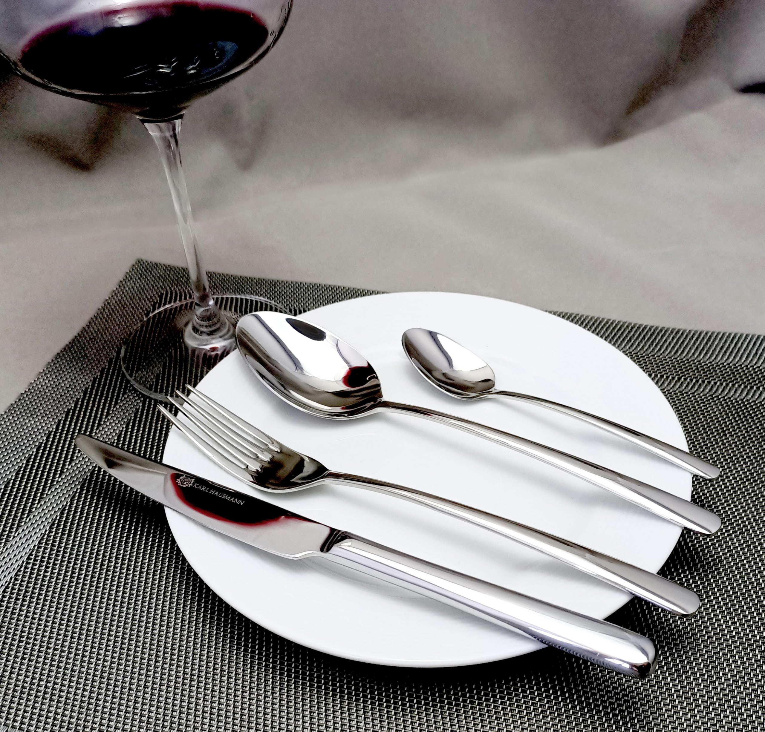 KARL HAUSMANN Besteck Set für 6 Personen - 24-Teilig - Essbesteck Spülmaschinenfest Rostfrei - Besteckset aus Edelstahl 18/10 - Cutlery Set 6 People - Silverware Set - Bestecksets - Camping Besteck