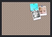 Vista 327 de PinPix Tablero de anuncios de corcho de 20 x 14 pulgadas. Este tablero decorativo enmarcado viene con diseño de círculos B W y un marco negro