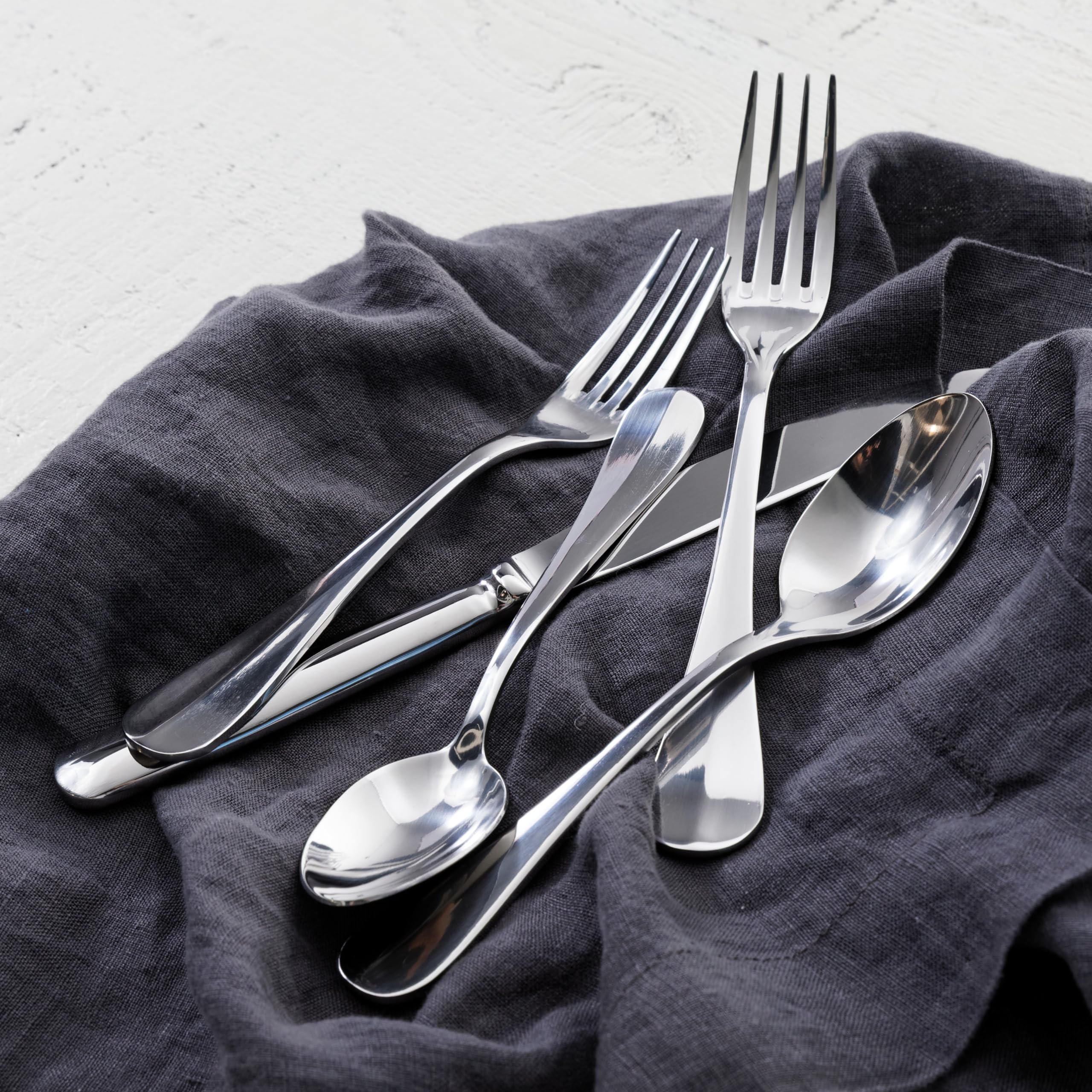 【Barilla】ステンレス製フォーク 36本セット Amazon.com | Fortessa Bastille 18/0 Stainless Steel 20 Piece