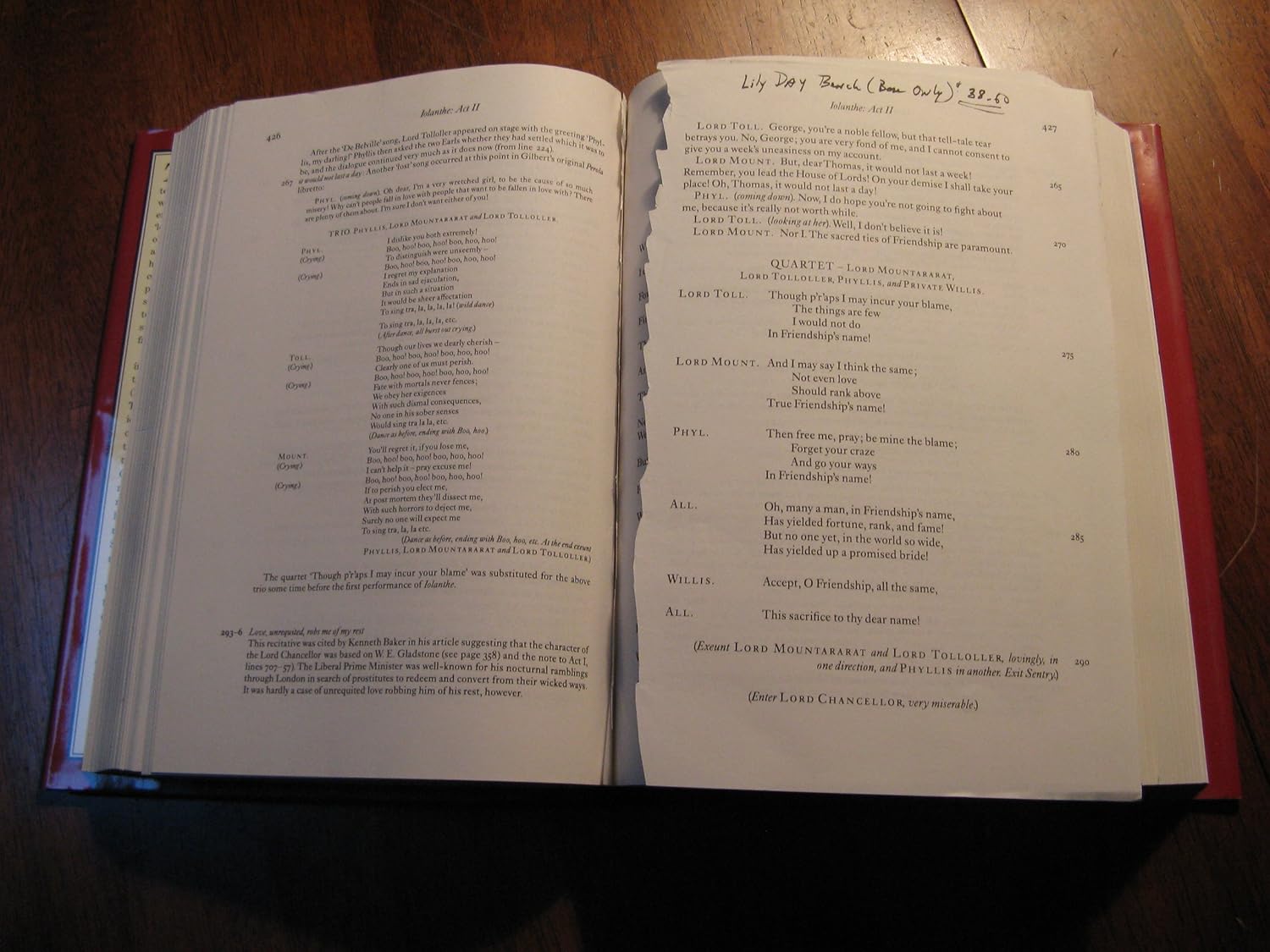 The Complete Annotated Gilbert & Sullivan      Hardcover – October 3, 1996