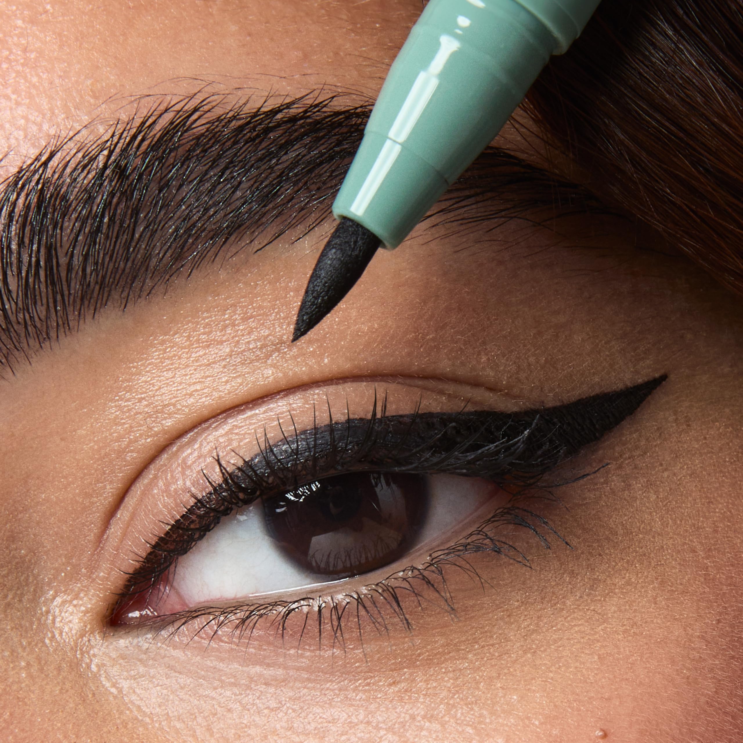 KIKO Milano Threads Of Time Dramatic Eyes Trio, Coffret Cadeau Yeux : Crayon Kajal, Mascara Et Double Eye-Liner
