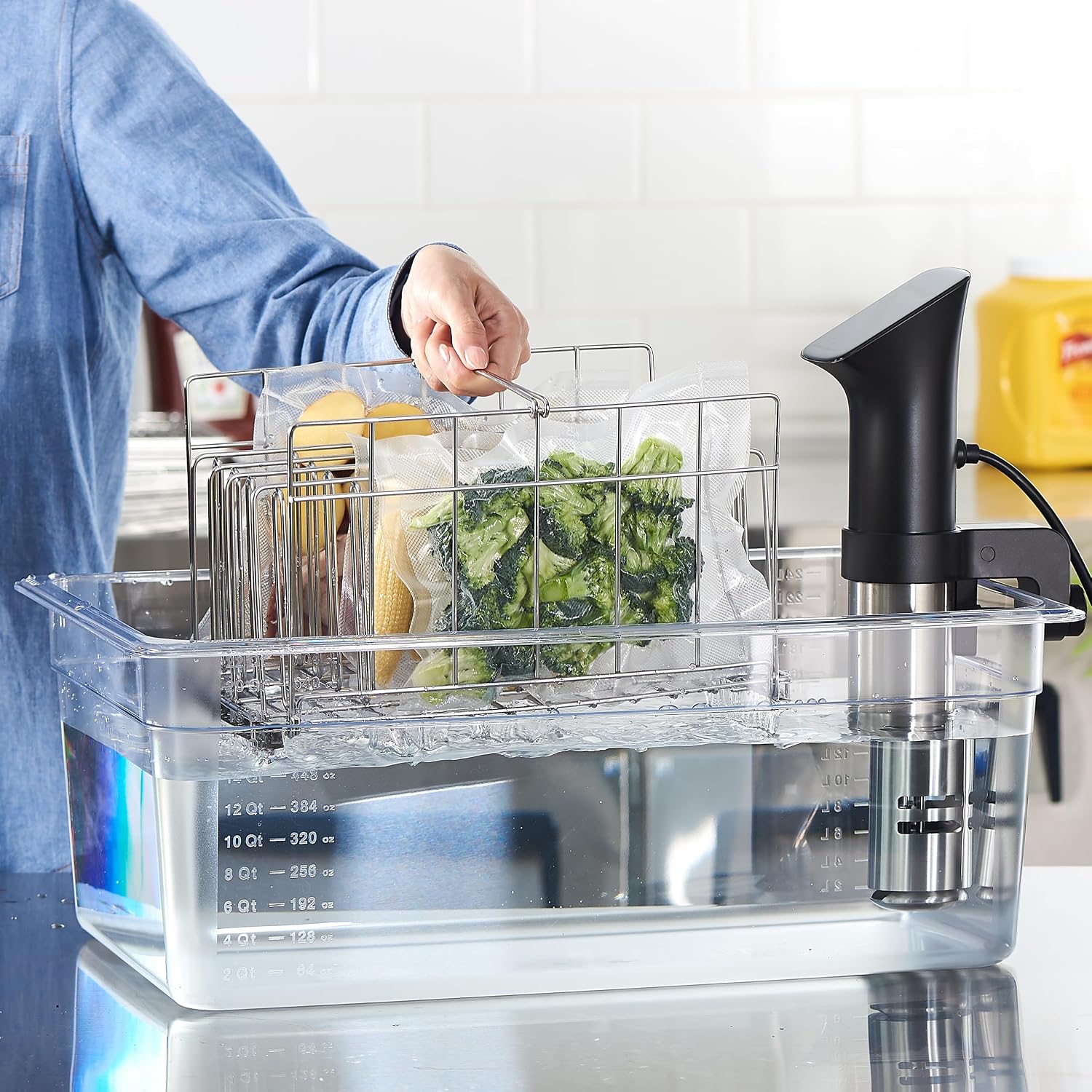 CURTA 26 Qt Large Sous Vide Container with Notched Lid and Stainless Steel Divider Rack, 1/1 Full Size Polycarbonate Water Bath, Fits Anova and Most Cookers (Immersion Circulator NOT Included)