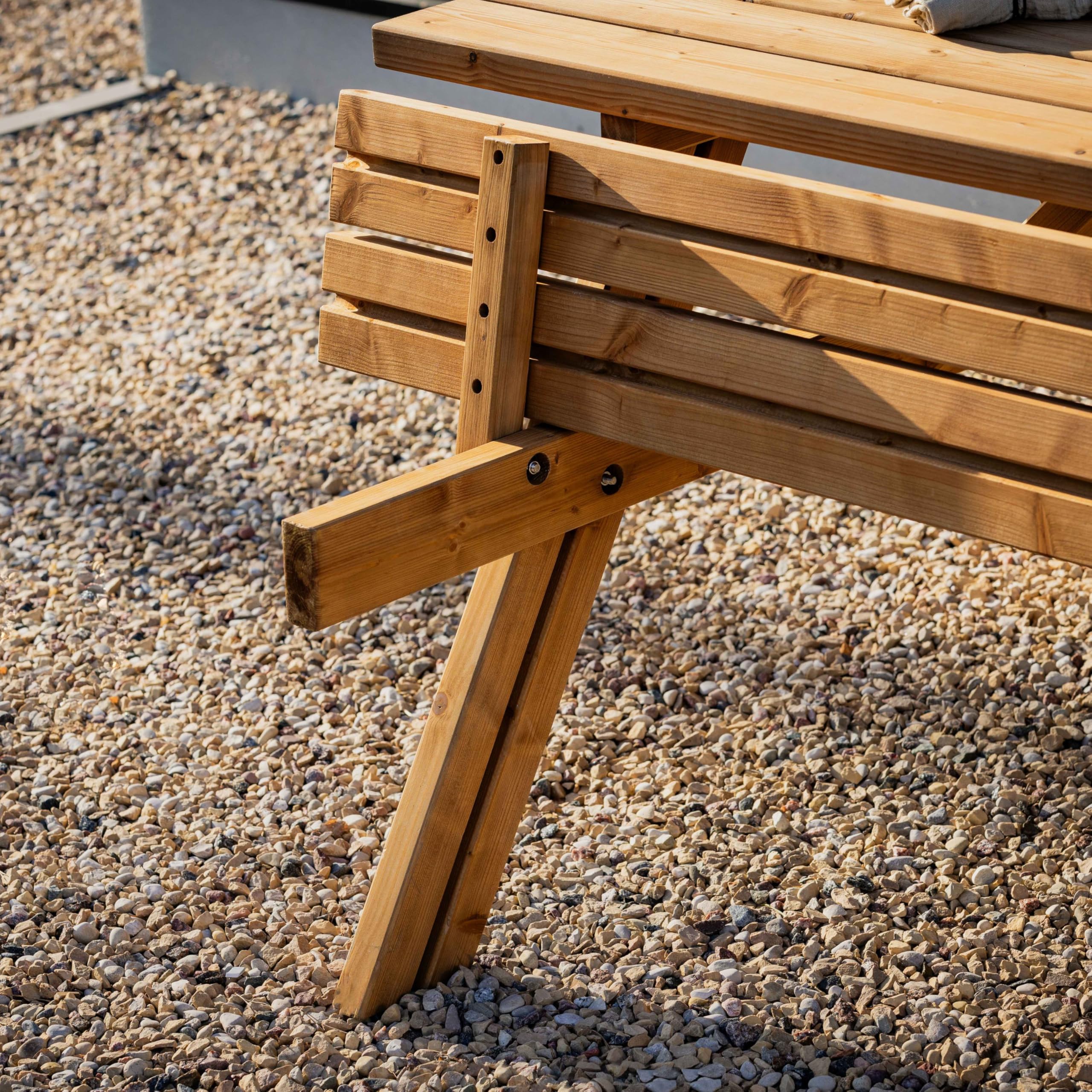 AMATA Mesa de picnic de diseño clásico con asientos plegables, colección UNGURS, mesa de picnic de madera resistente a la intemperie para exteriores, perfecta para jardín y patio (avellana oxidada)