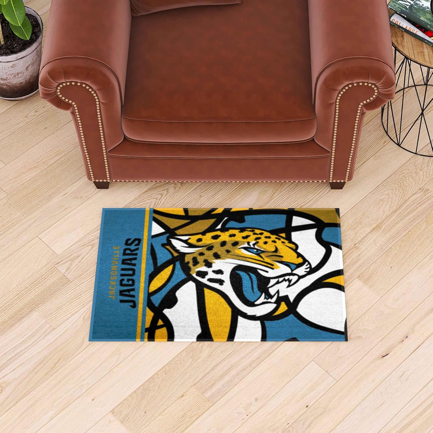 FANMATS 23291 NFL - Jacksonville Jaguars Starter Mat Xfit Design - 19in x 30in Accent Rug | Sports Fan Home Decor Rug and Tailgating Mat