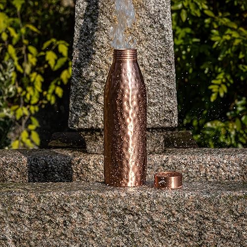 Miniatura 2 de Kosdeg Botella de agua de cobre  24 onzas  Un recipiente ayurvédico de cobre puro martillado para beber  Bebe más agua, reduce tu ingesta de azúcar