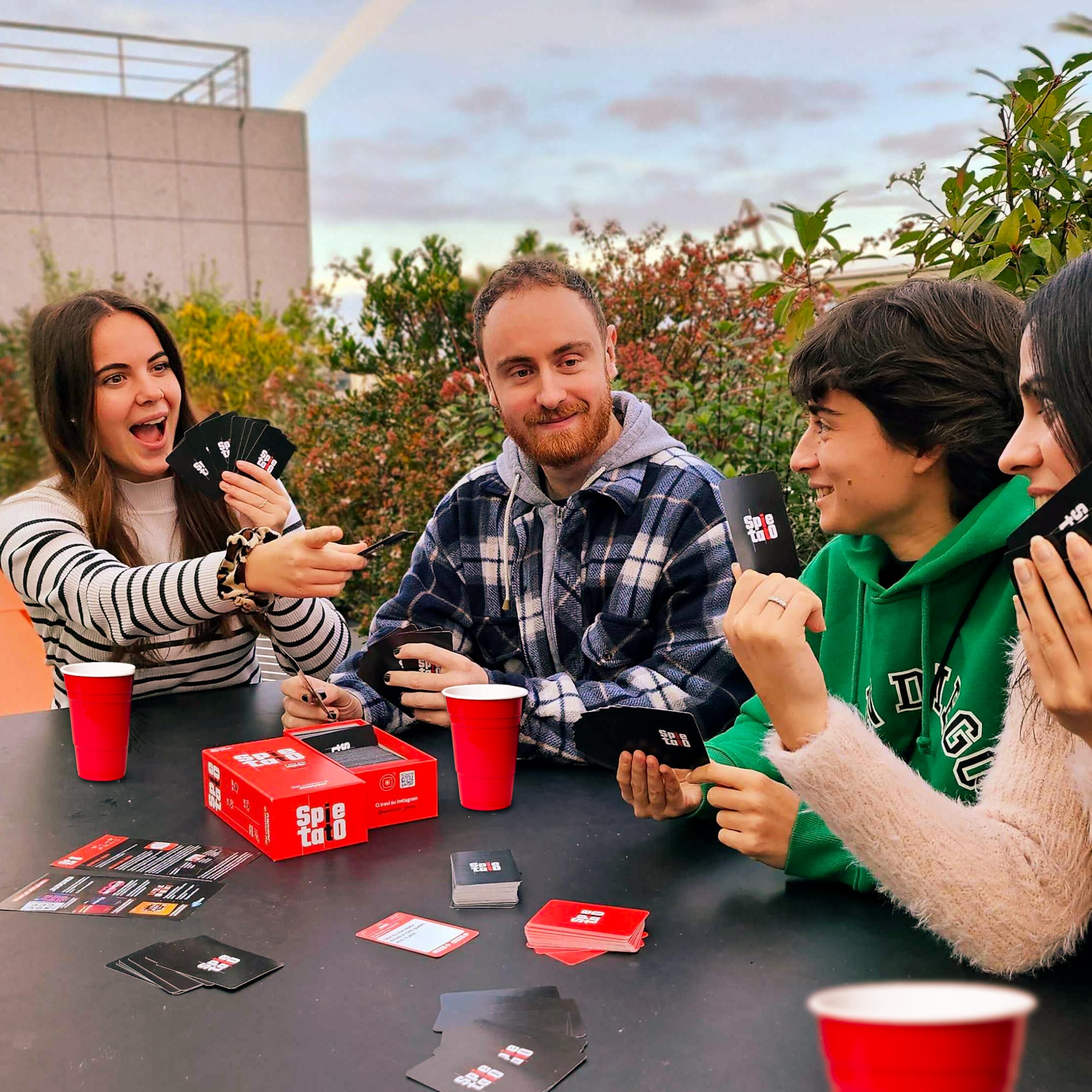 ATM Gaming Spietato - Gioco di carte - Gioco da tavolo per Adulti - Ideale per le serate tra amici, Edizione in Italiano - dai creatori JUDUKU