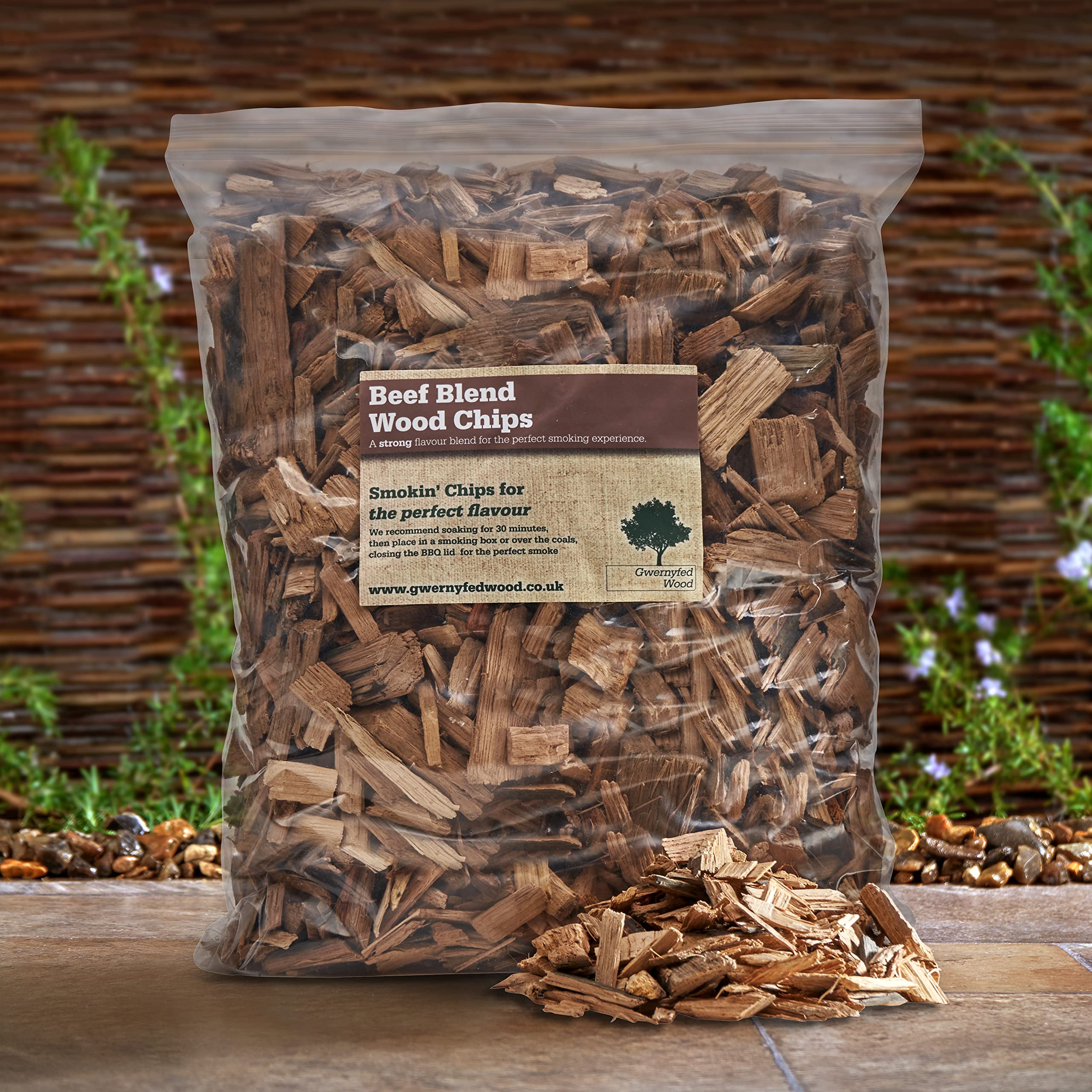 Gwernyfed Wood Green Smoking/Smoker Wood Chips Jumbo 4.5 Litre Bag – (24 Great Flavours 100% Natural Nothing Added) Smoking Food In A Smoker/Bbq - Many From Our Own Woodland (Beef Chip Blend)