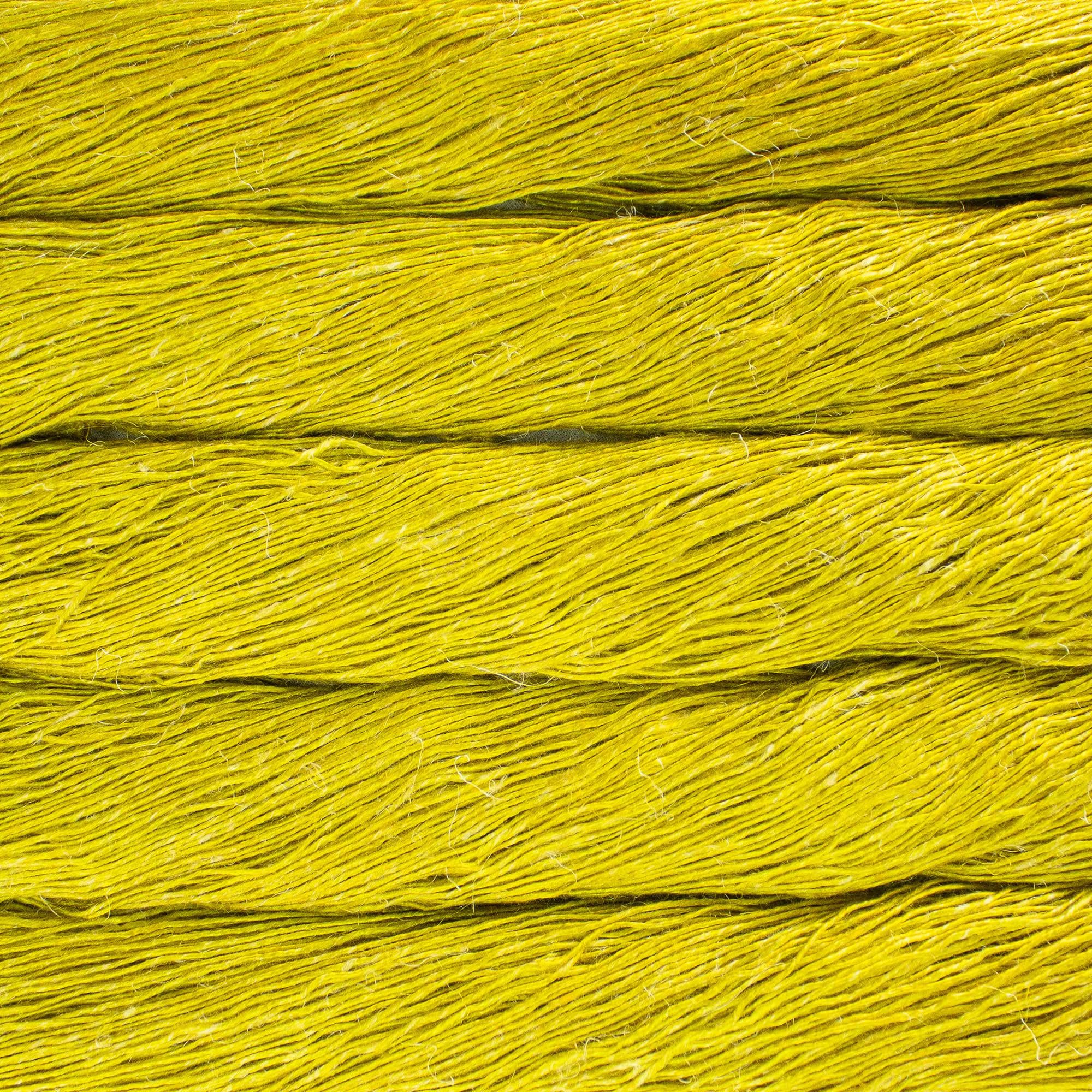 Malabrigo Susurro Frank Ocre : finis les tricots lourds grâce au fil léger en soie et lin