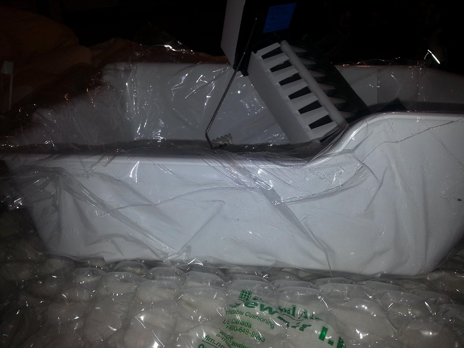 Black Friday - 60% OFF Frigidaire IMK0028A Icemaker Kit , white