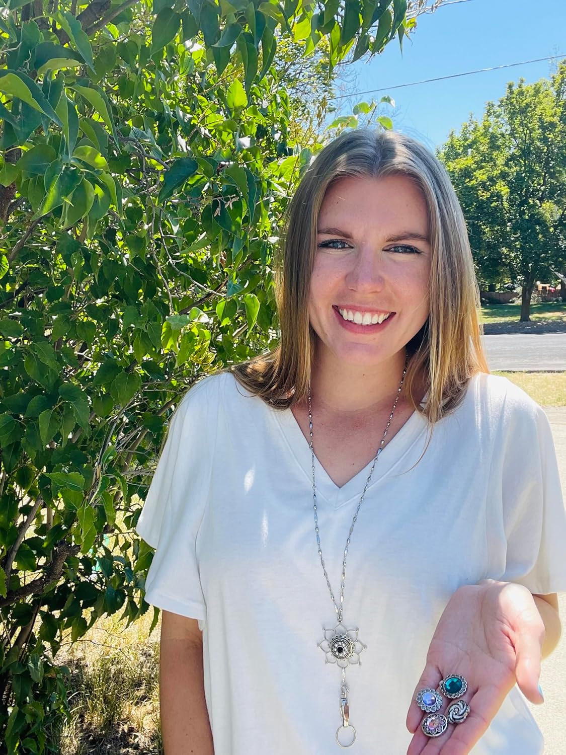 Hidden Hollow Beads Interchangeable Snap Button Lanyard Women's Stainlesss Steel Chain ID Badge holder Teacher Cruise Phone - Image 4