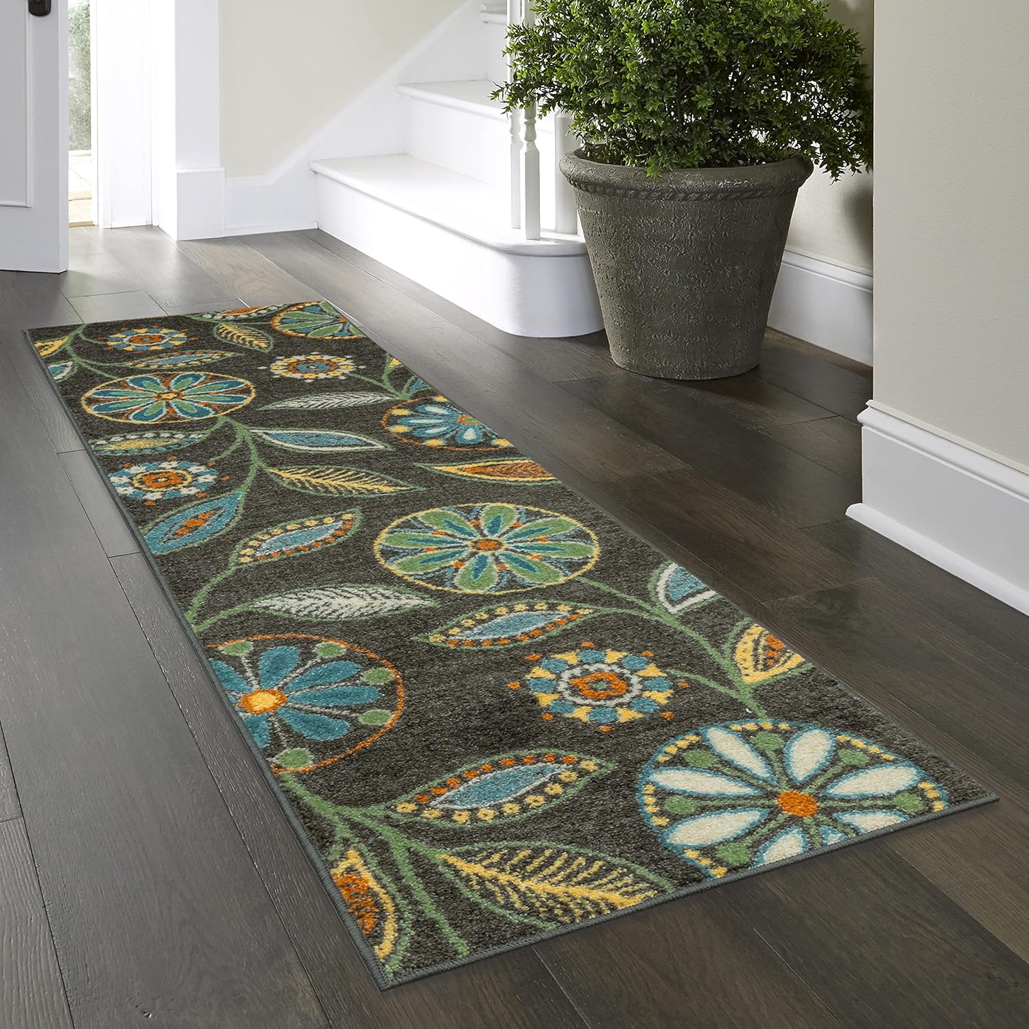 Amazon.com: Maples Rugs Reggie Floral Runner Rug - Made in USA ...