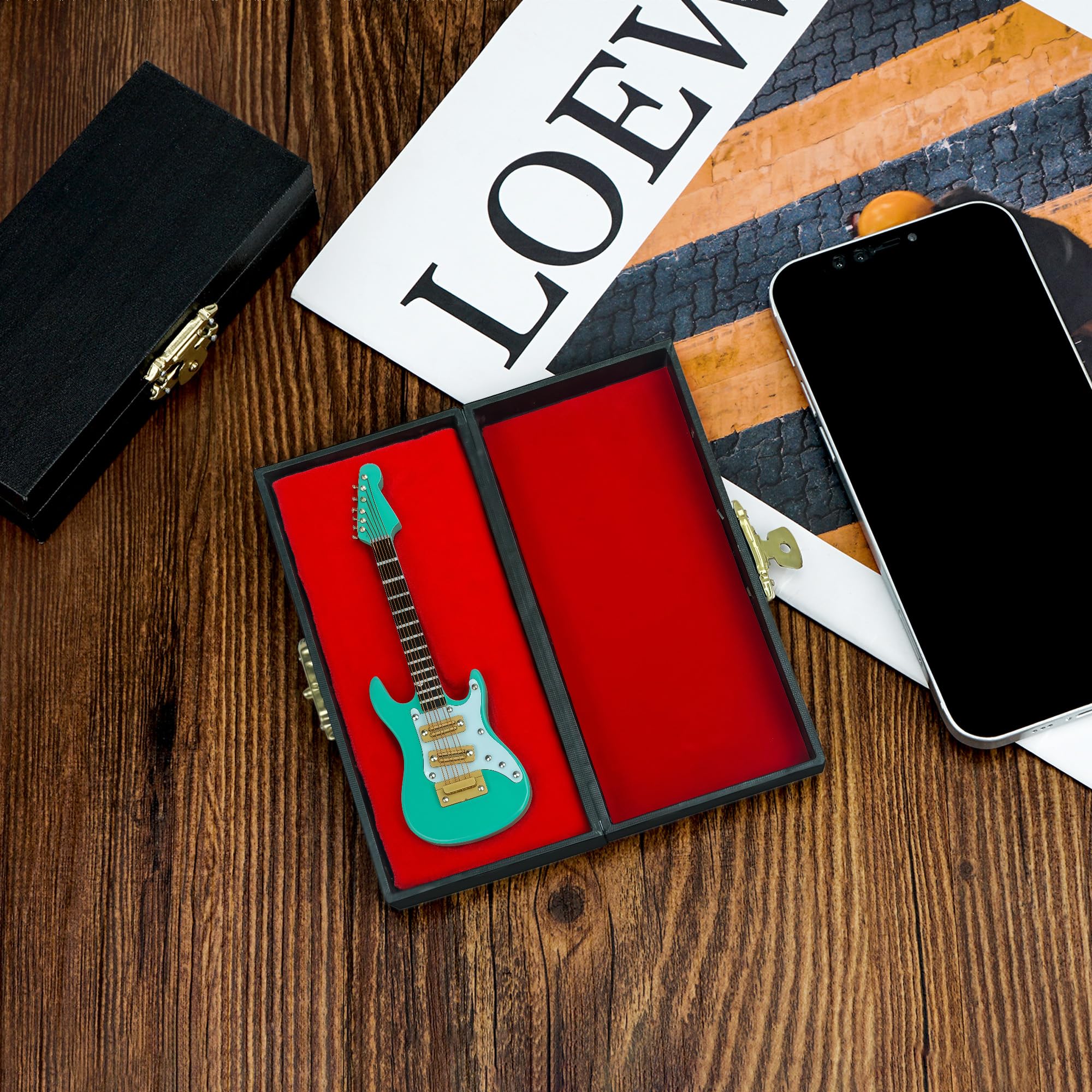 Amazon.co.jp: Musiin ミニチュアギター スタンドとケース付き、10cm 