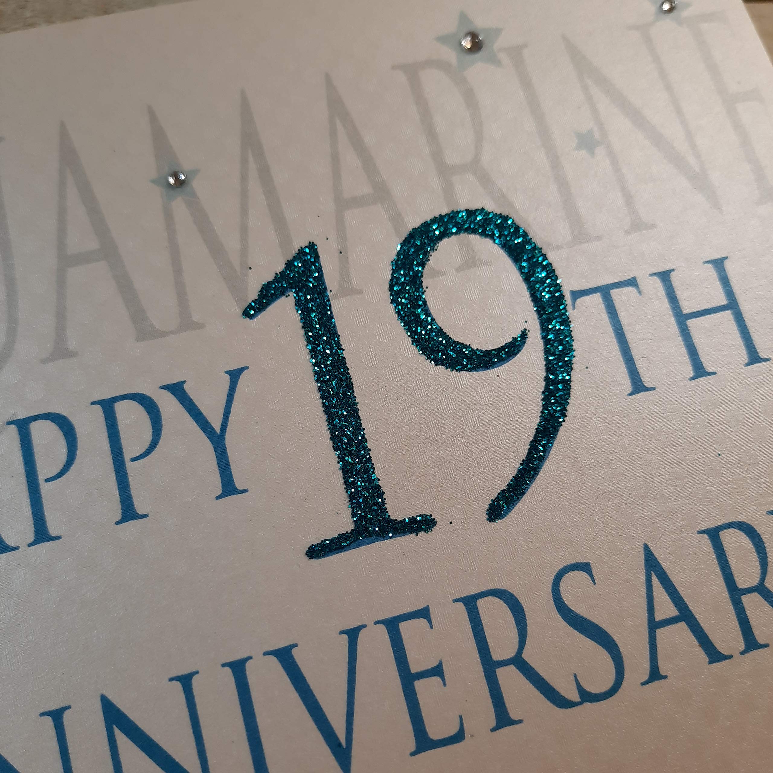 Handgefertigte Jubiläumskarte „Happy 19. Anniversary“ – Mit Strass & Umschlag