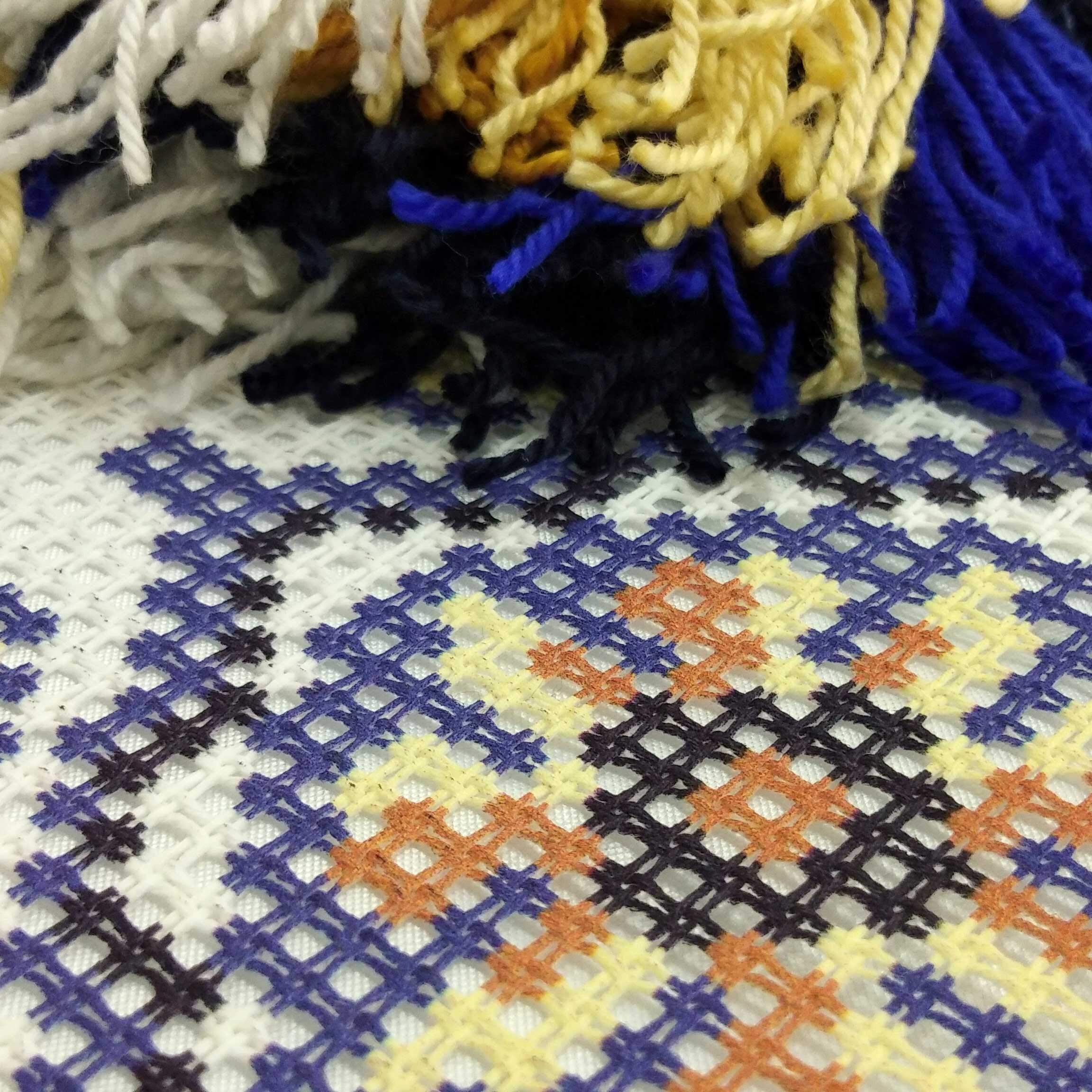 Kastane - 【WHIMSIC】ARABESQUE PATTERN JACQUERDKNIT Highlands, Bonnie, Carpet | Karastan