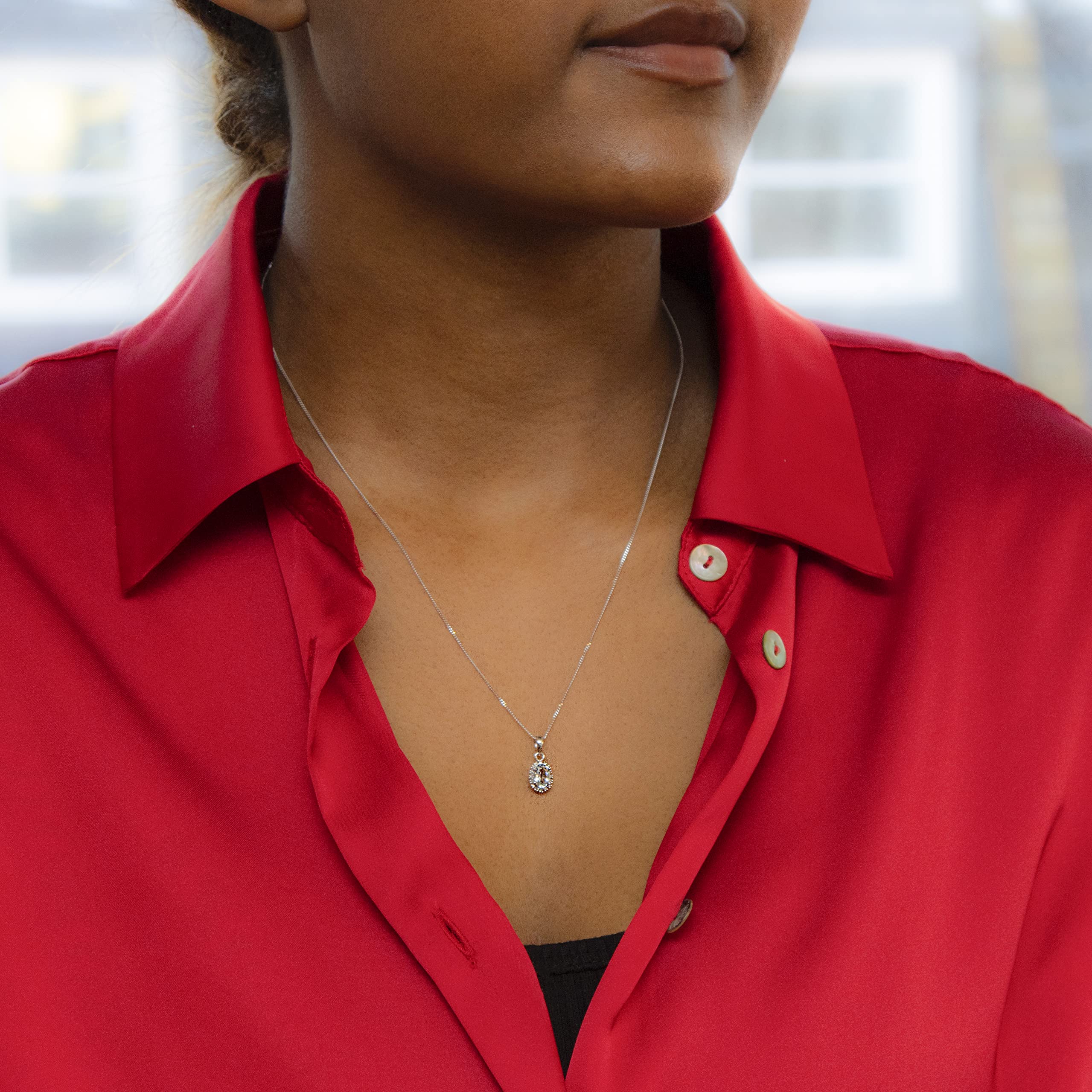 Carissima Collar de mujer con oro blanco de 9K (375/1000), aguamarina, 46 cm