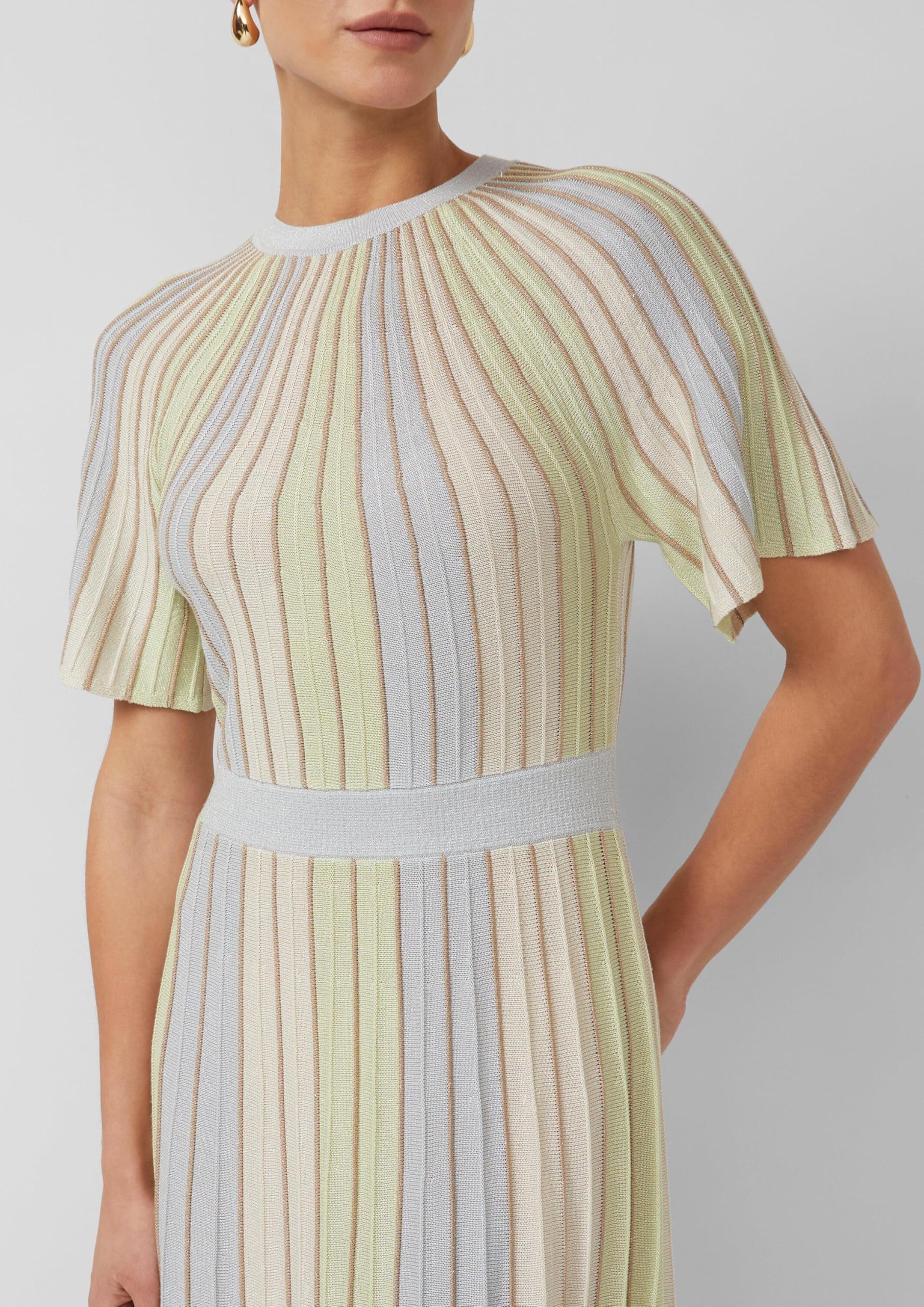 s.Oliver Multicolor-Strickkleid mit Metallic-Garn und Flügelärmeln