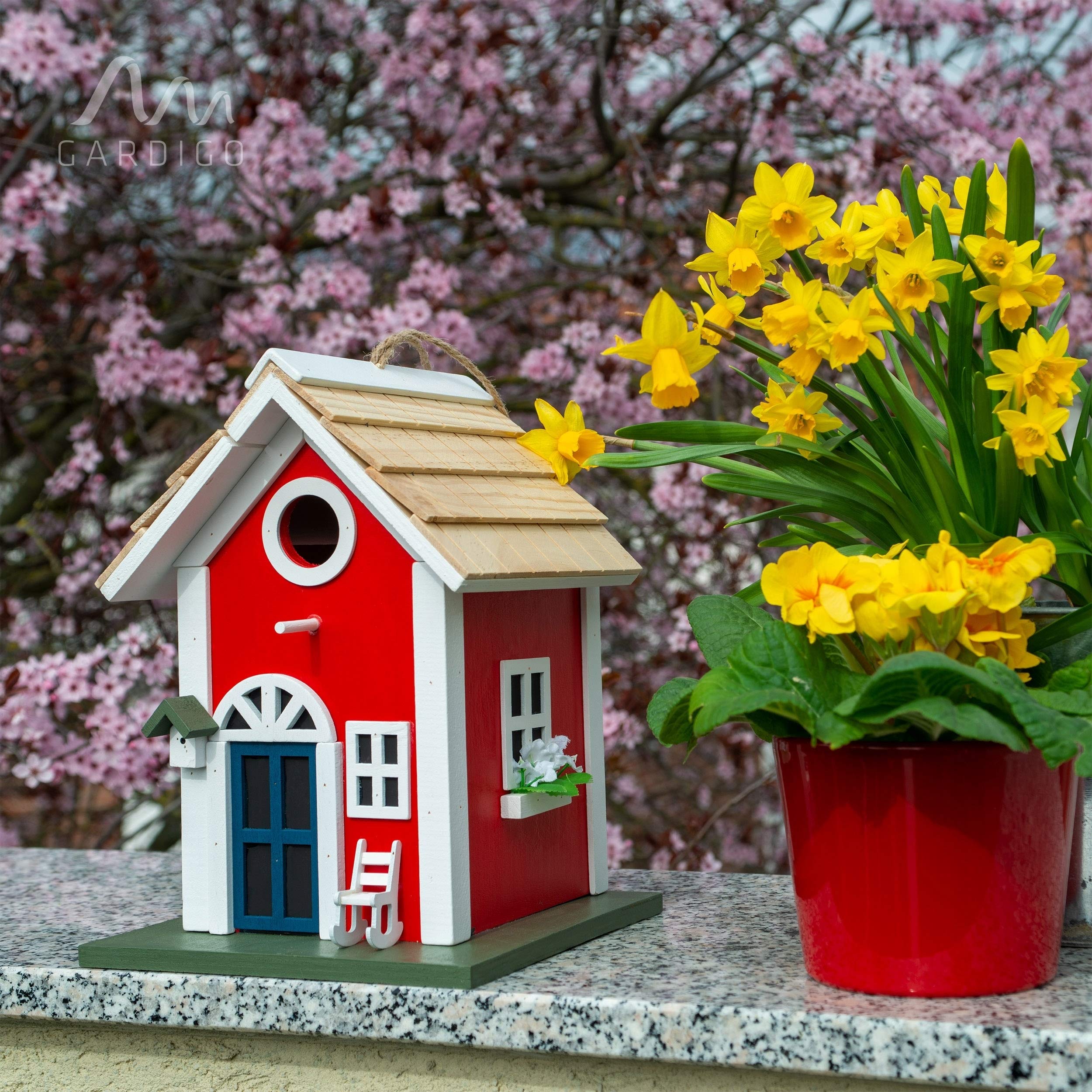 GARDIGO® Maison d'oiseaux - Nichoir en Forme de Maison de Campagne | Abris d'Oiseau Décorative à Suspendre pour Jardin, Balcon, Terrasse I Nichoir Maisonnette d'oiseaux au Style Suédois.