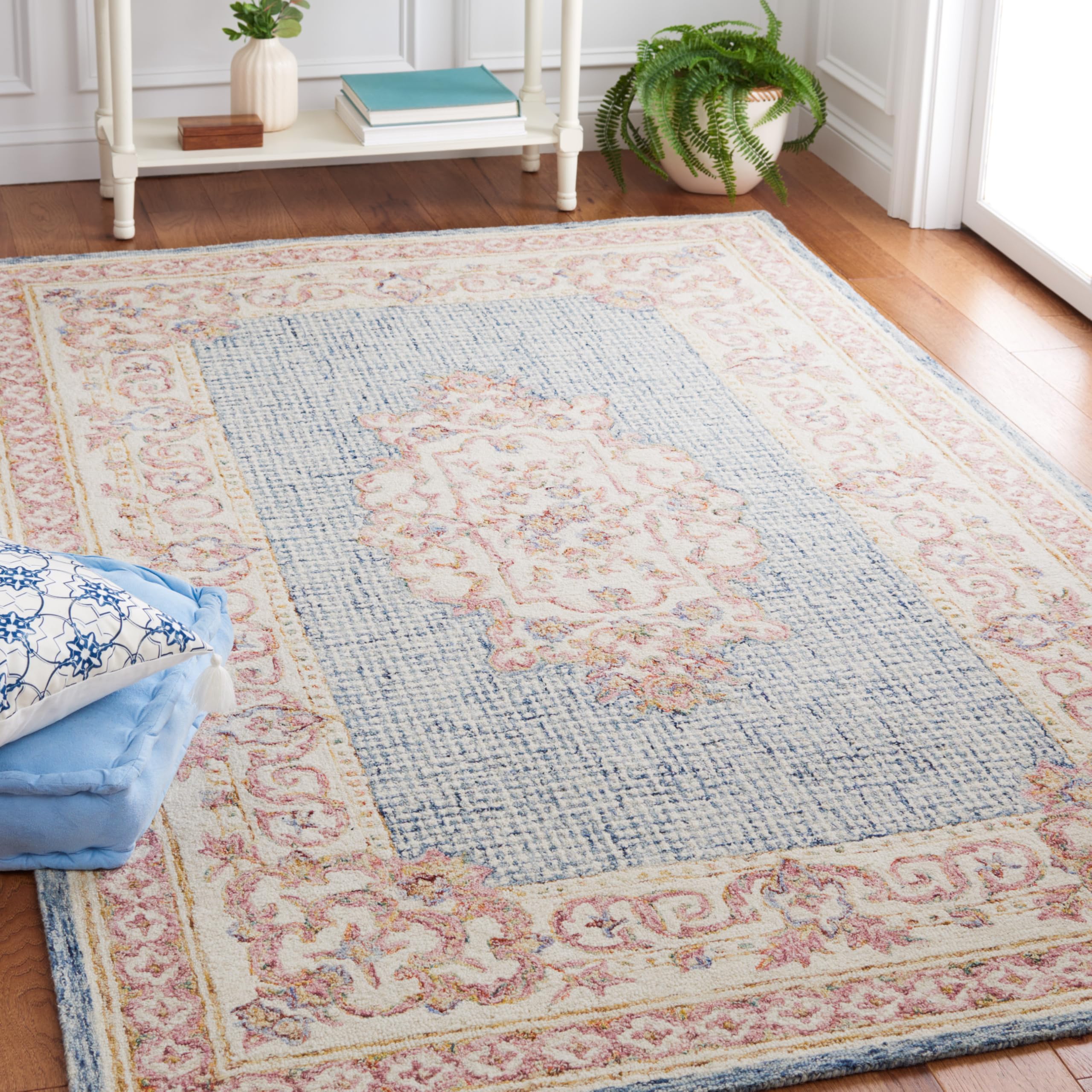 SAFAVIEH Aubusson Collection 5' x 8' Blue/Ivory AUB106M Handmade Traditional Premium Wool Area Rug