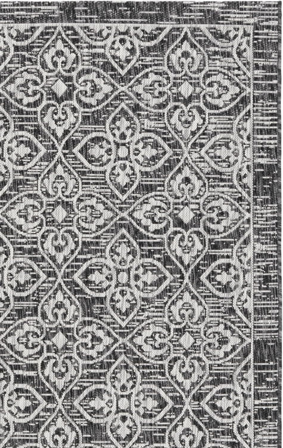 SAFAVIEH Washable Rug Outdoor Courtyard Collection - 5'3" x 7'7", Black & Light Grey, Non-Shedding & Easy Cleaning, Ideal for Patio, Backyard, Mudroom (CY8066-37621)