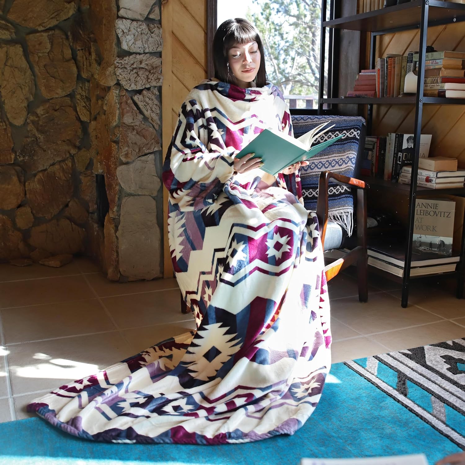 Catalonia Wearable Blanket with Sleeves and Pocket, Soft Comfy Fleece Snuggy Wrap Throws Blanket Robe for Women and Men - Image 2