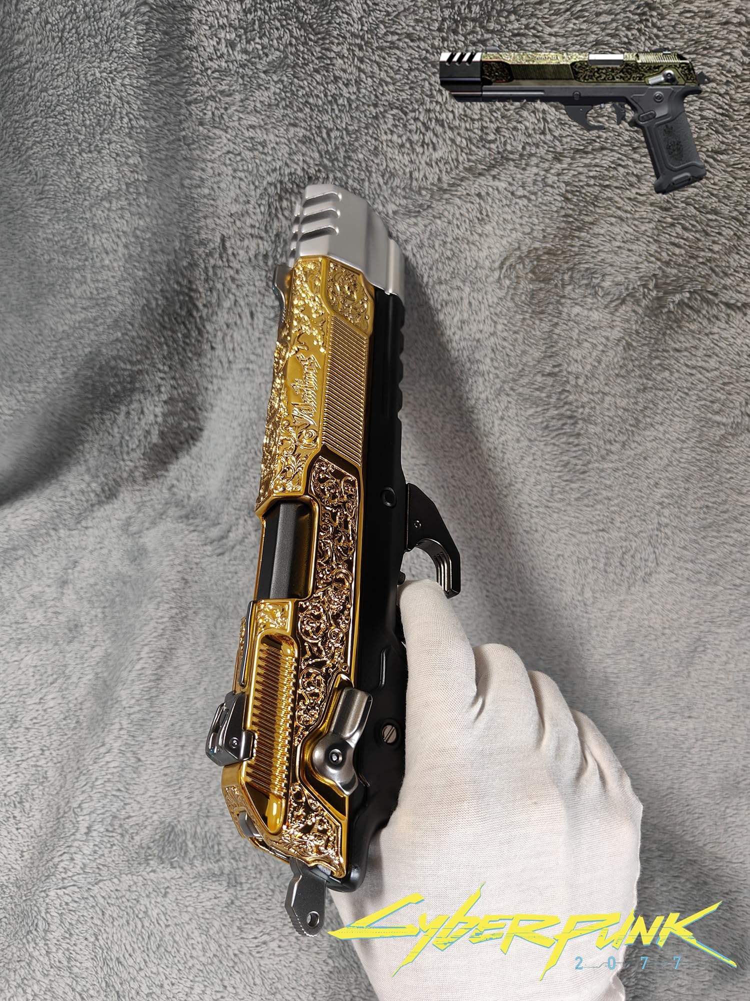 Amazon.com: Cyberpunk Game collective 1:1 model, La Chingona