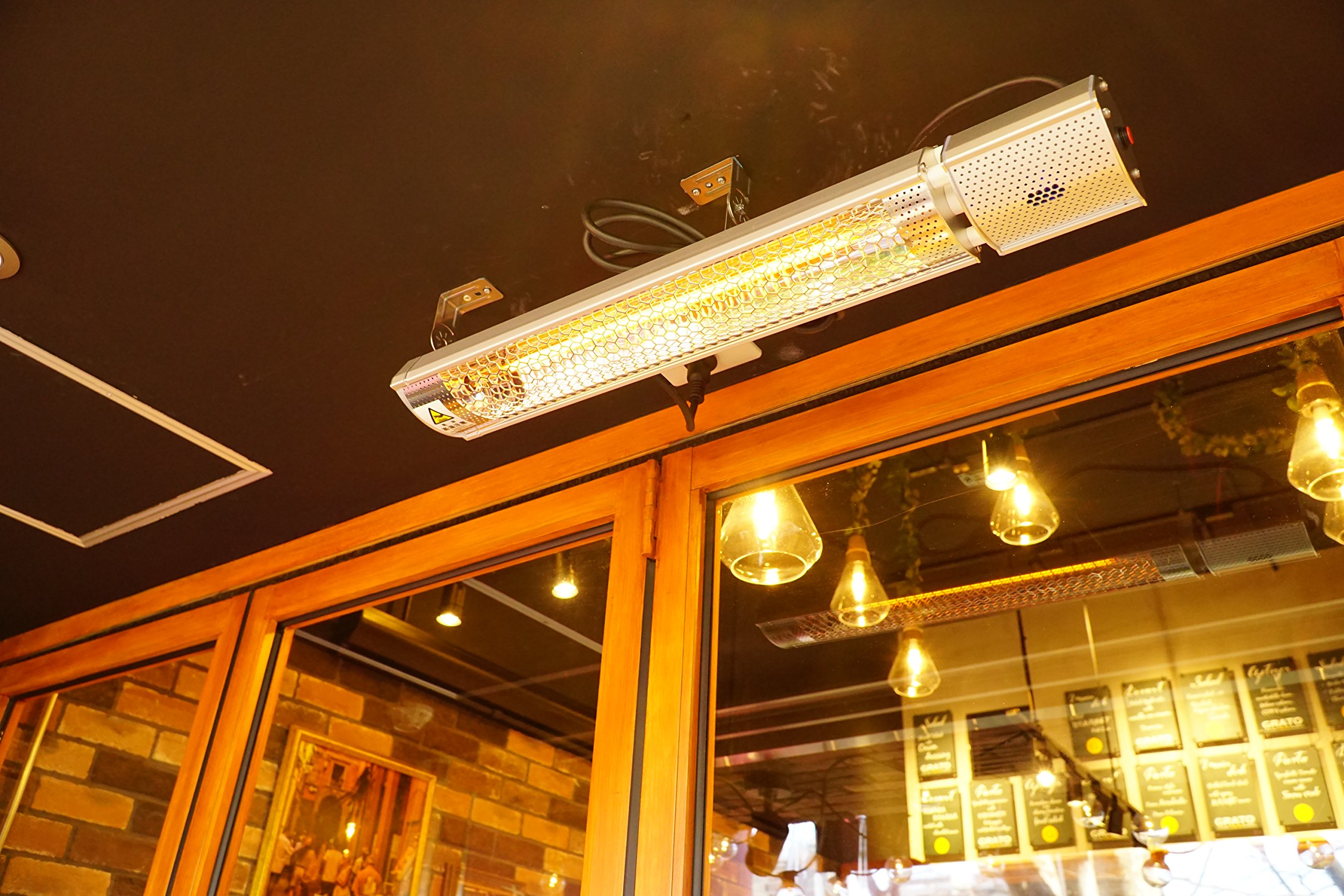 Amazon | 屋外使用可能 防水 100V遠赤外線カーボンヒーター933W（壁