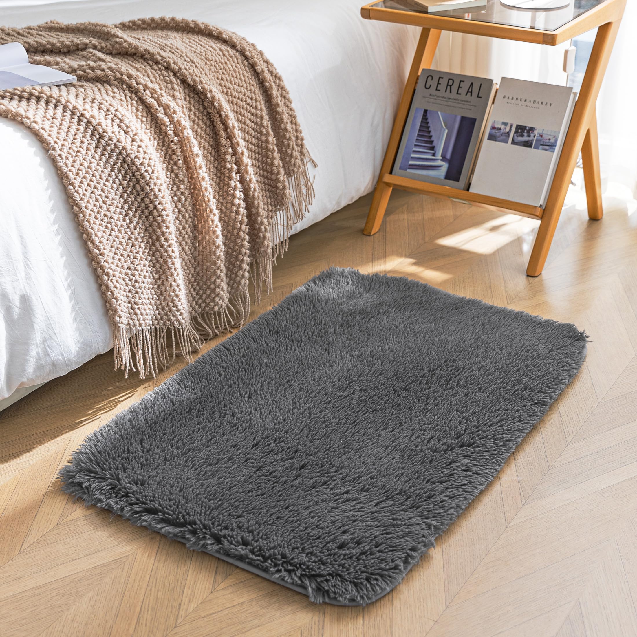 

                                                    Amazon Basics Fluffy Washable Area Rug, Bedside Sh