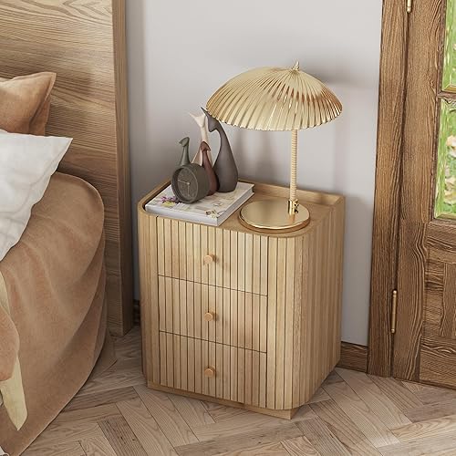 Miniatura 8 de COZAYH Mesita de noche de madera de 3 cajones con listones verticales, cómoda rústica de borde curvado con asas de metal, mesa auxiliar de cama de
