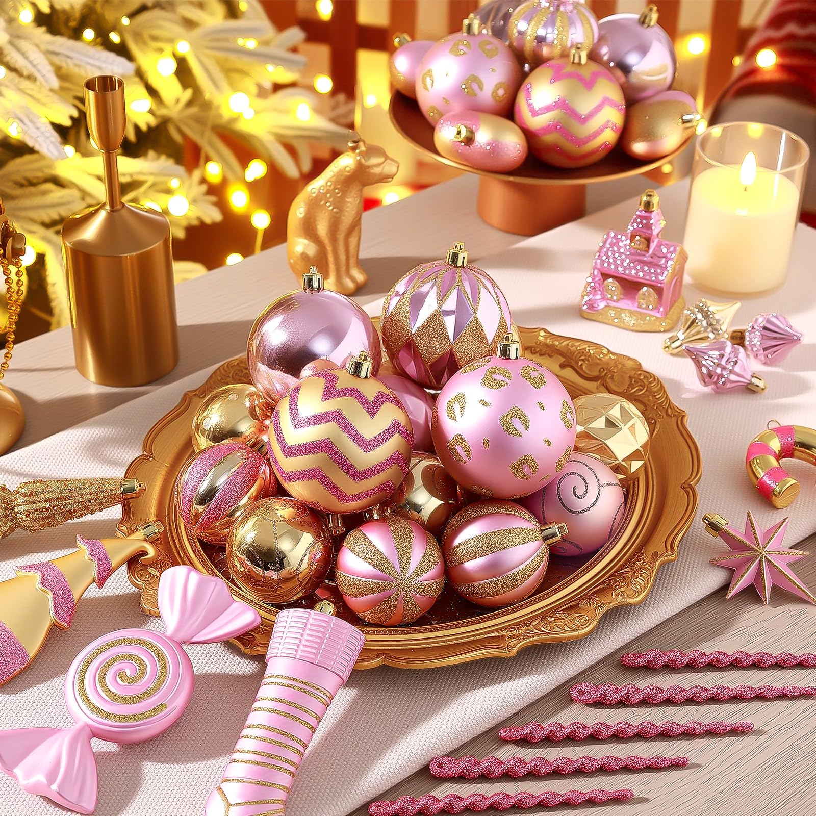 SHareconn Lot de 145 boules de Noël en plastique incassable – Flocons de neige, étoiles et cimier de sapin – Décorations de fête de mariage avec cordes à suspendre – Doré et rose