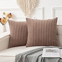 Vista 37 de UGASA - Fundas de almohada decorativas de terciopelo suave y sólidas de Navidad para sala de estar/sofá, 16 x 16 pulgadas, 2 unidades, color burdeos