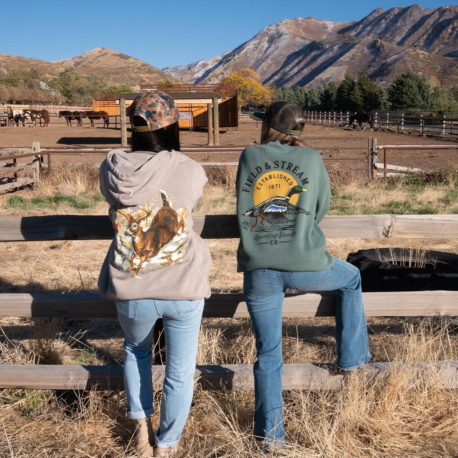 Field & Stream Fleece Graphic Hoodie - Image 4