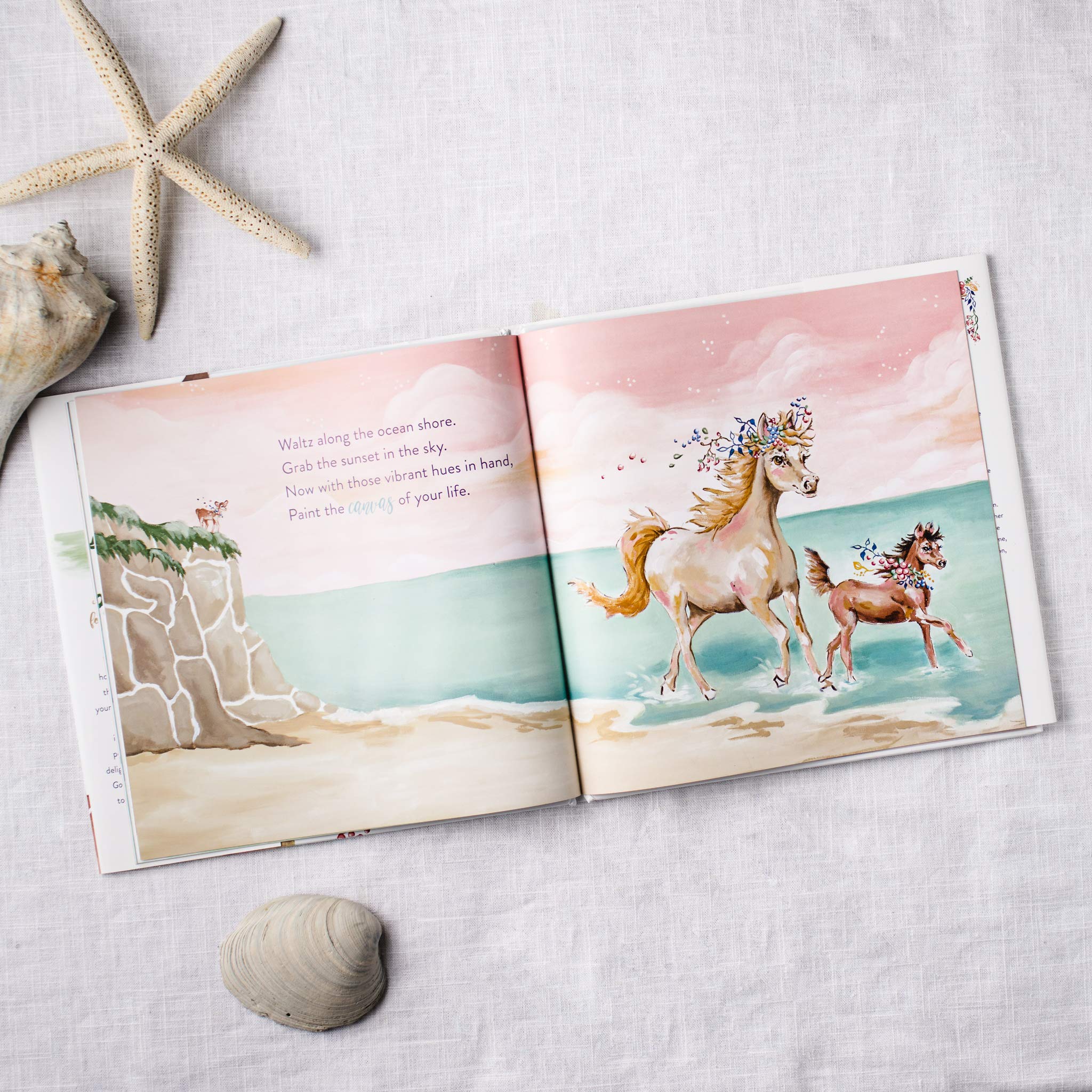 Good Night, My Darling Dear: Prayers and Blessings for You (Darling Animals in Bloom) - Image 6