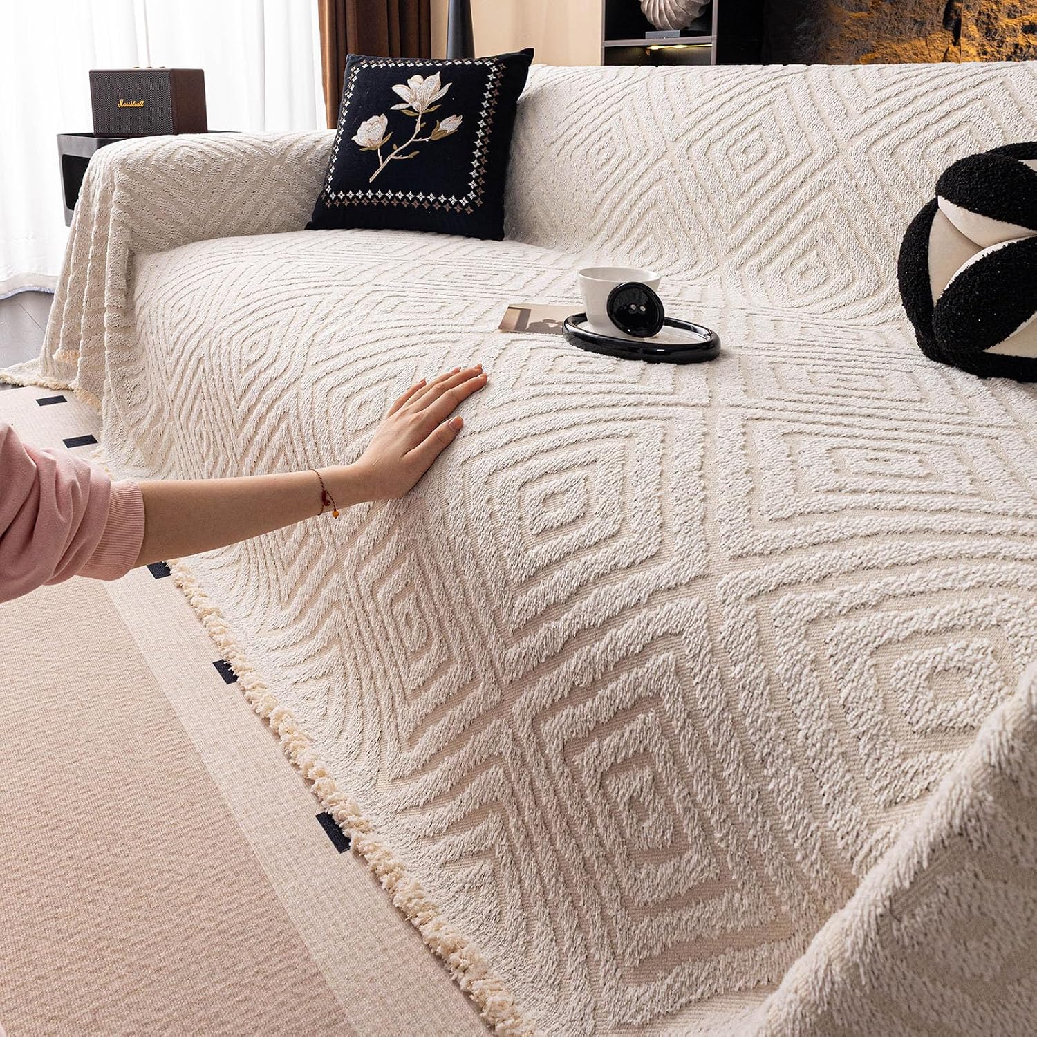 ROOMLIFE Couch Cover 3 Cushion Sofa, Washable Non Slip Furniture Sofa Protector Cover, Soft Chenille Sofa Slipcovers Sectional L Shape Dogs Couch Cover Throw Blanket with Tassels 71''X118''