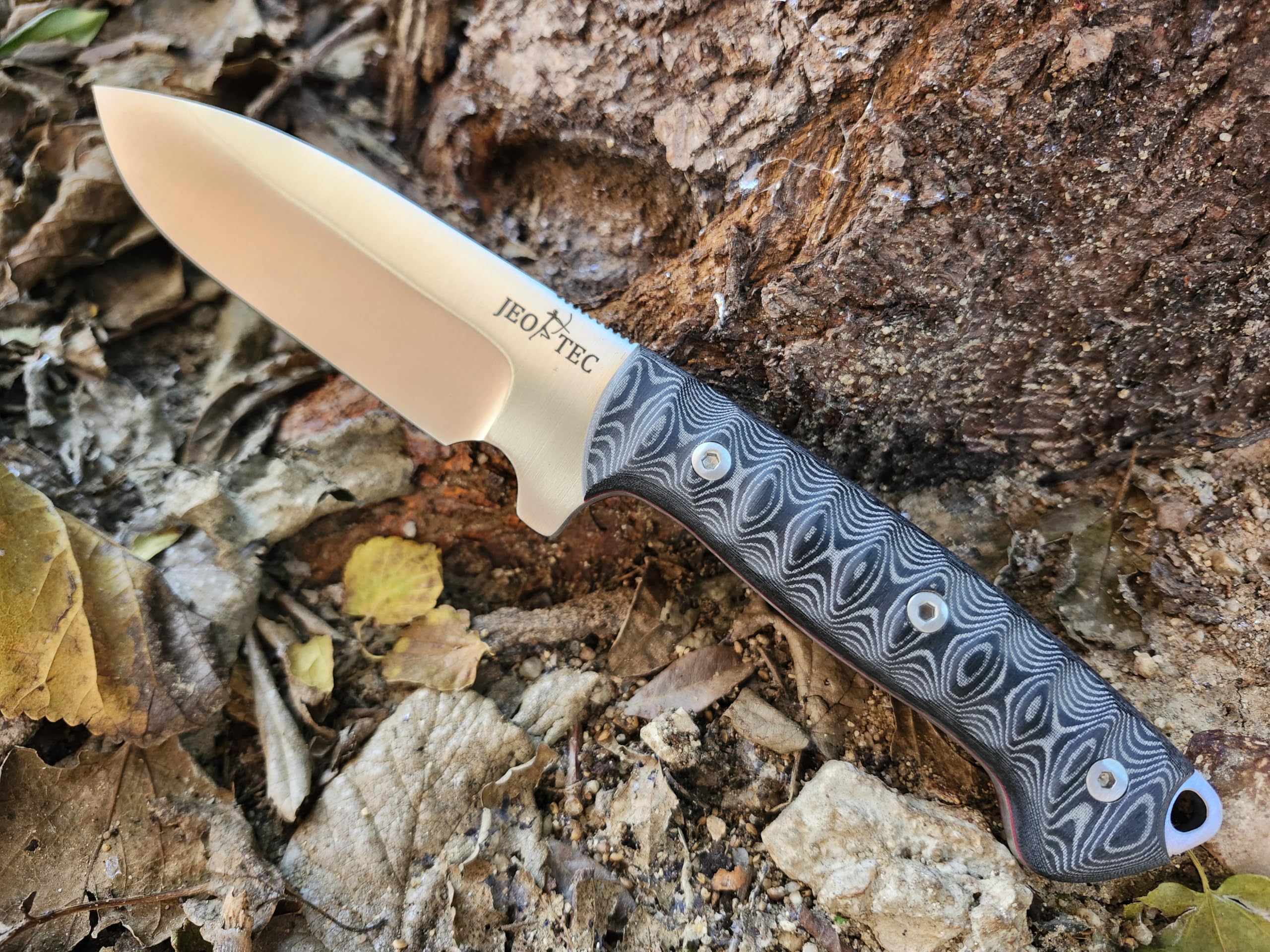 JEO-TEC Nº29 Cuchillo de hoja fija para supervivencia caza monte bushcraft camping outdoor campo - Hoja de 12,5 cm Acero MOVA, Funda de Piel - Fabricado en España