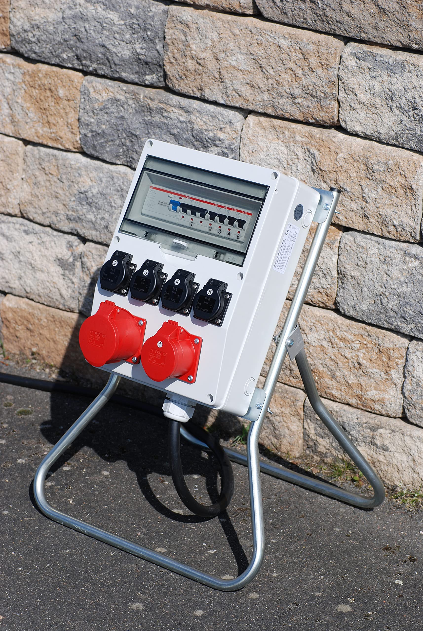 Ehmann PROFI Verteiler mit Gestell und FI/LS Schalter, Made in Germany, 6 Ausgänge (1 x CEE 32 A / 1 x CEE 16 A / 4 x 230 V~), 2 m Zuleitung H07RN-F 5G 6,0mm², IP54, K2, BGI-GUV-I608