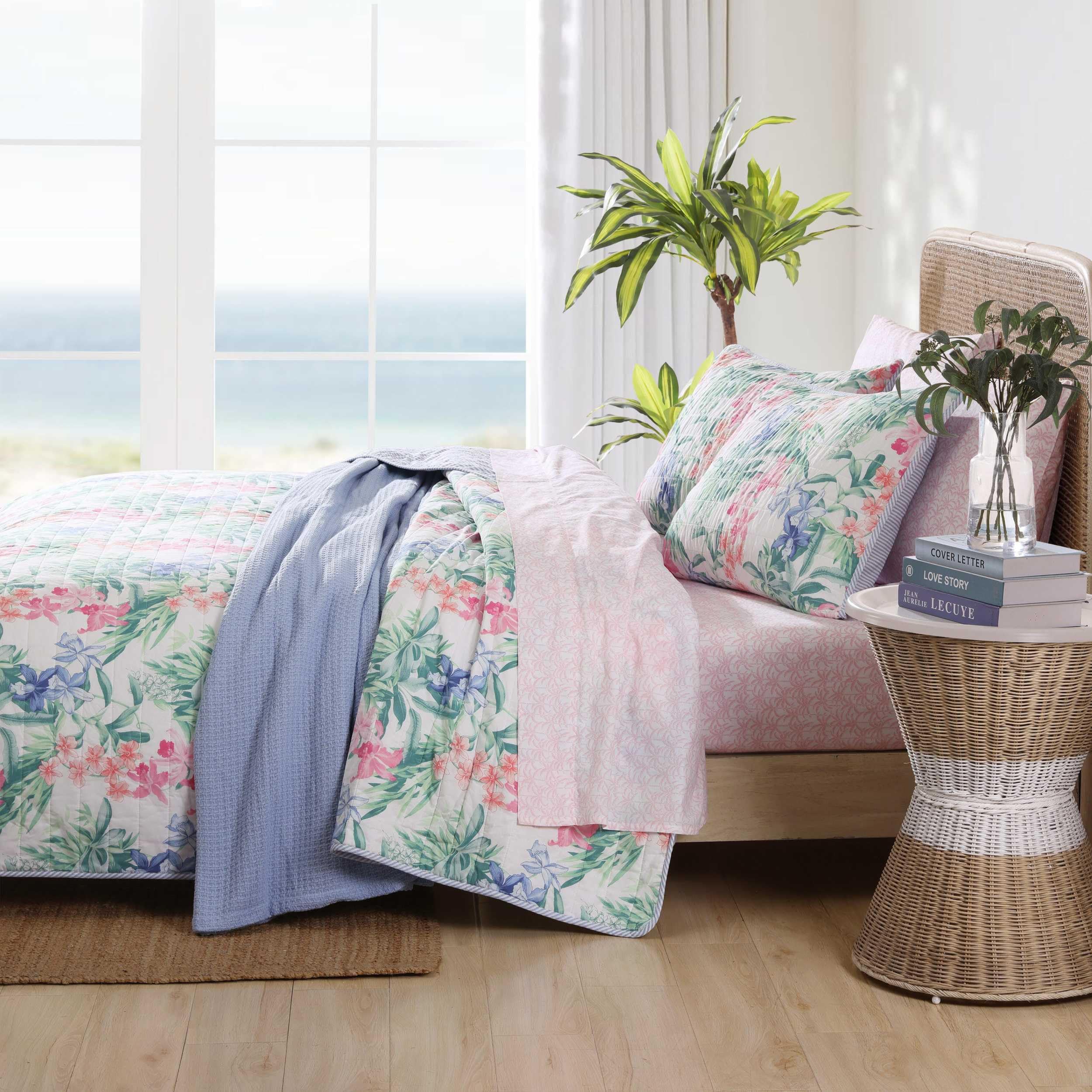 Tommy Bahama - Queen Quilt Set, Reversible Cotton Bedding with Matching Shams, Colorful Botanical Bedding Set (Island Orchid Pink/Blue)