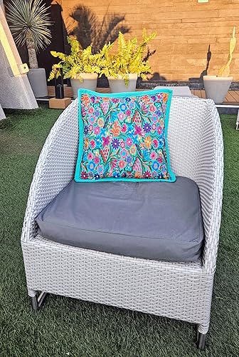 Miniatura 2 de ALKIMIA INC Funda de almohada mexicana hecha a mano con bordado de Chiapas (turquesa)