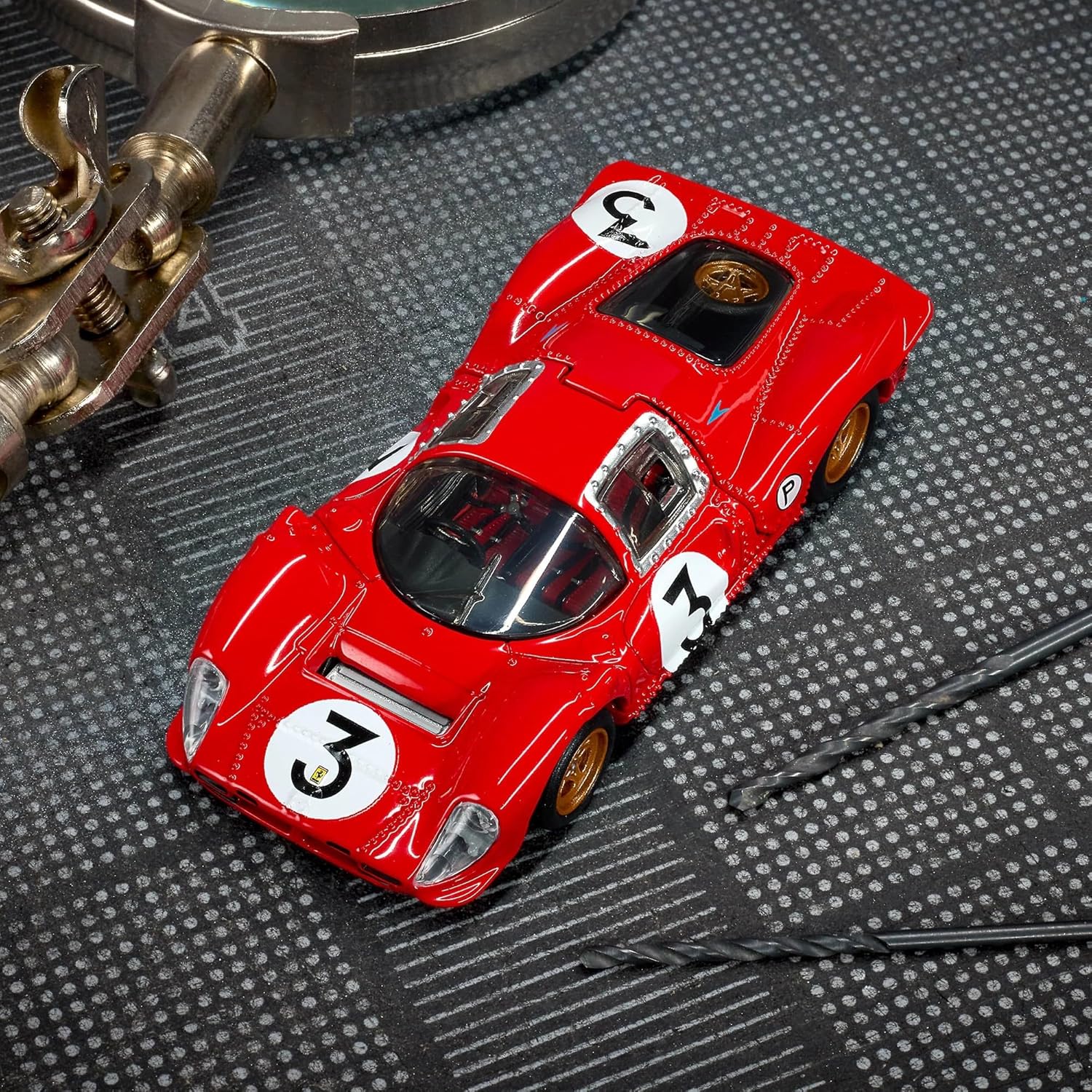 Hot Wheels Elite 64 1967 Ferrari 330 P4 – 1:64 Scale Premium Die-Cast Collector Car, Red Rosso Corsa with Opening Rear Clamshell & Real Riders Wheels