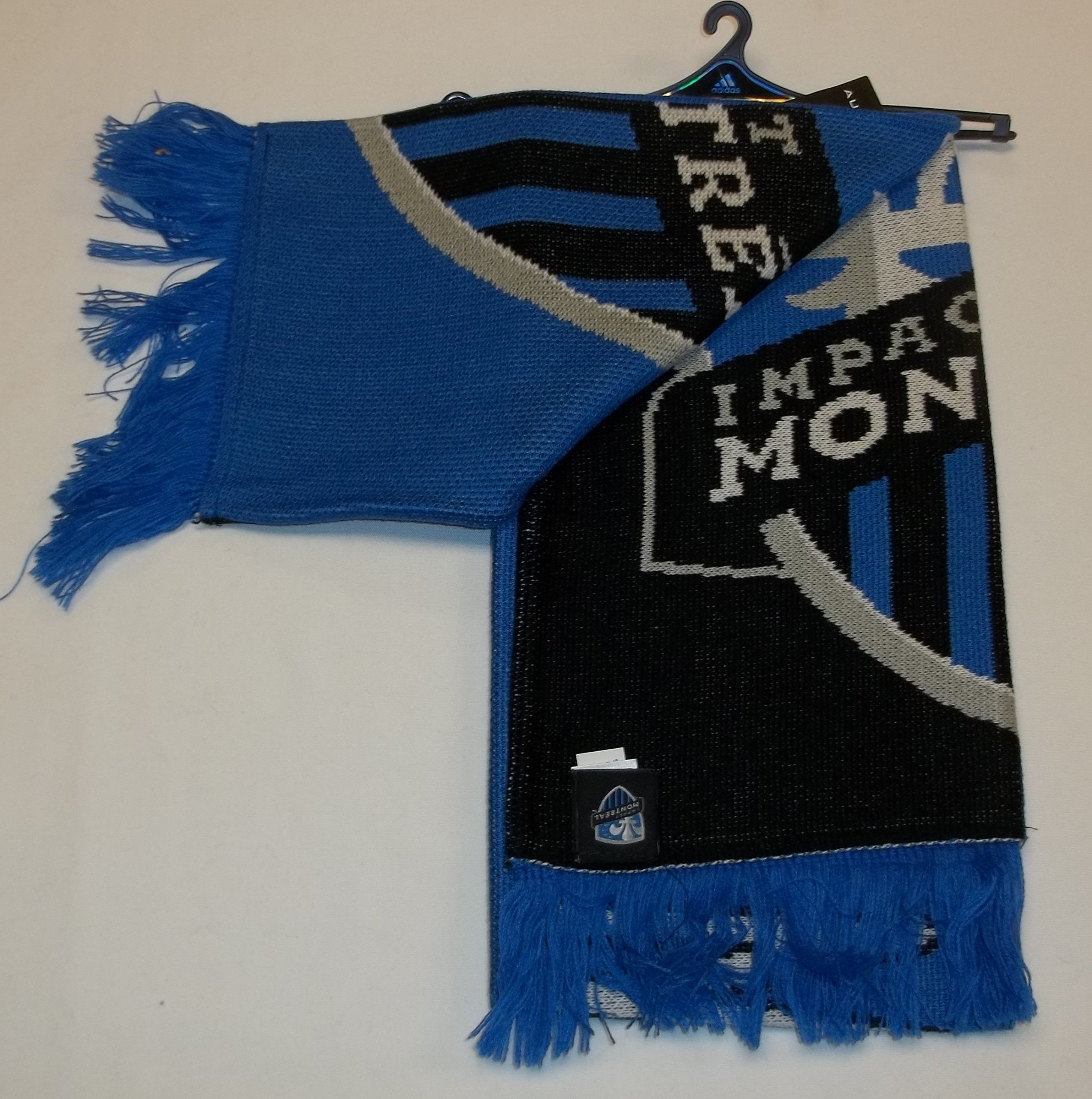 Montreal Impact Reversible Knit Schal mit Fransen von Adidas s189z