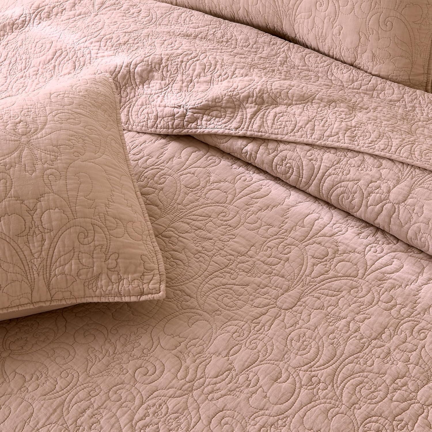 Rose Full Cotton Quilt Set with Shams