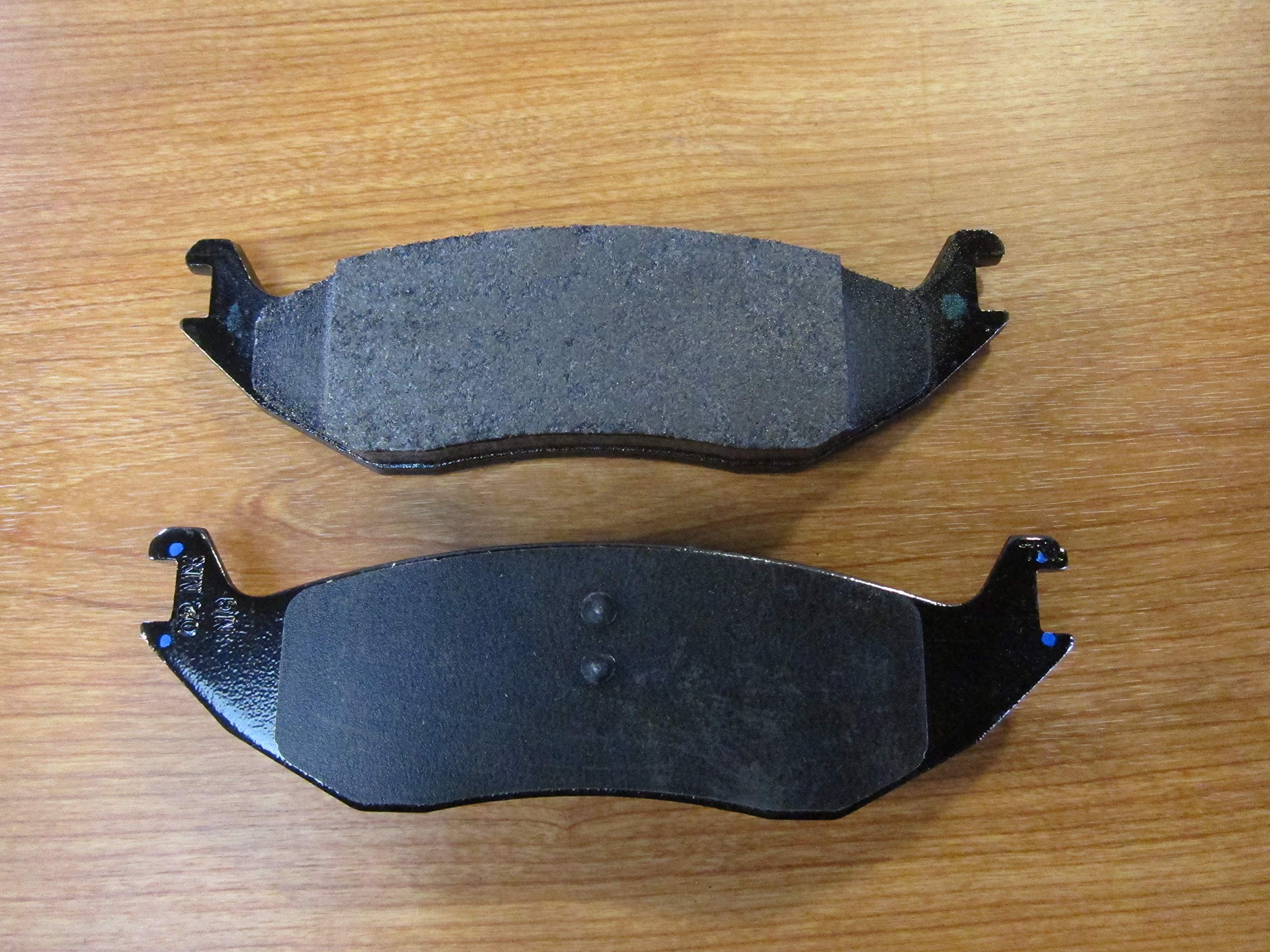 ◯あこ Amazon.com: Mopar 68334863AA SHOE KIT REAR DISC BRAKE : Automotive
