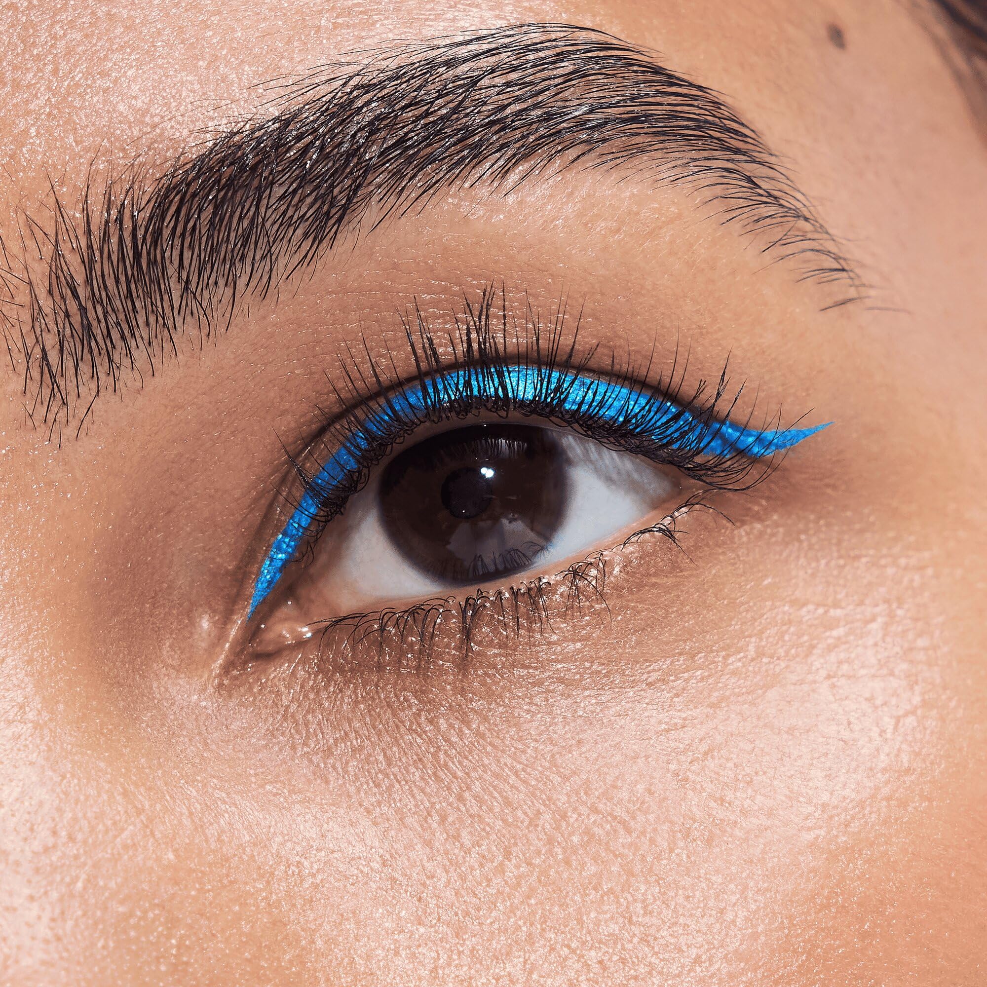 Catrice Eyeliner Disney Pixar Finding Dory Metallic, szybkoschnący, intensywny, świetlisty, intensywny kolor (1.5ml)