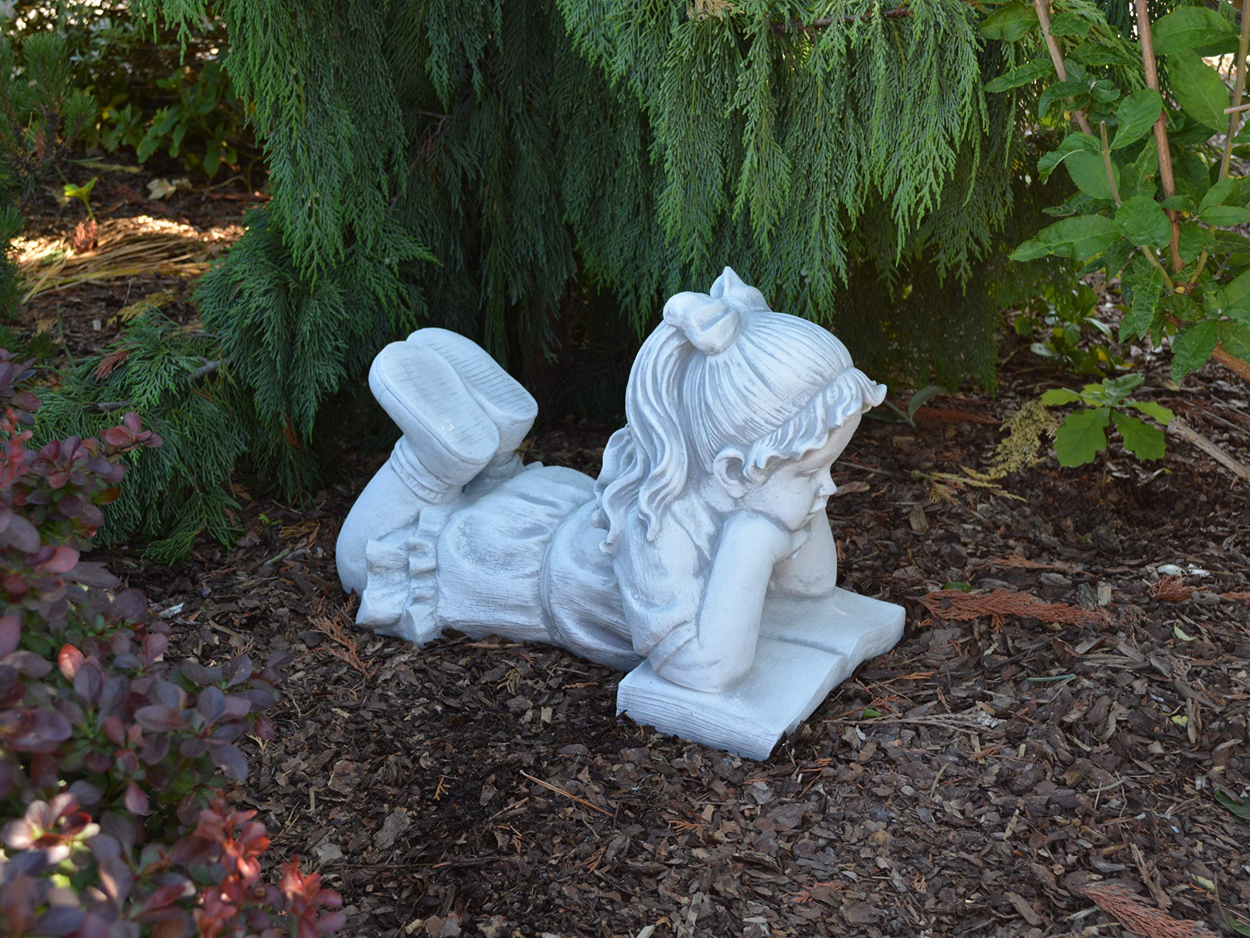 STATUE EN PIERRE RECONSTITUÉE ENFANTS ASSIS SUR LE BANC LAURA ET MARIA