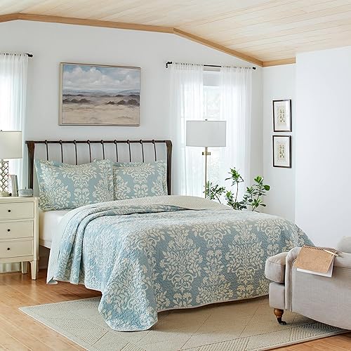 Vista 2 de Laura Ashley - Twin Quilt Set, Reversible Cotton Bedding with Matching Sham, Home Decor for All Seasons (Rowland Blue, Twin)