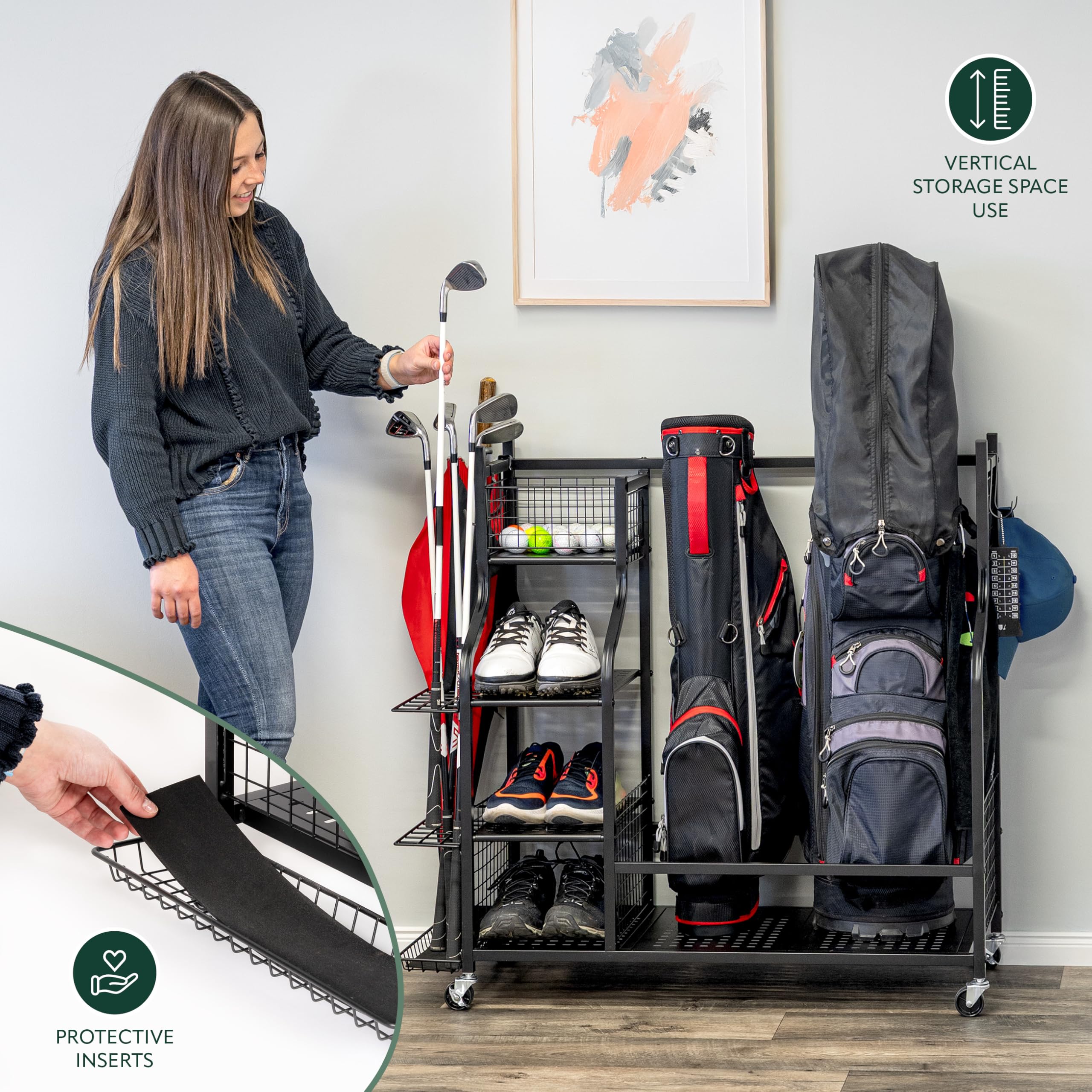eluno Organizador de bolsas de golf con estantes estables y cestas, estante de almacenamiento para 2 bolsas de golf y accesorios de equipo de golf, soporte para bolsas de golf, de acero negro