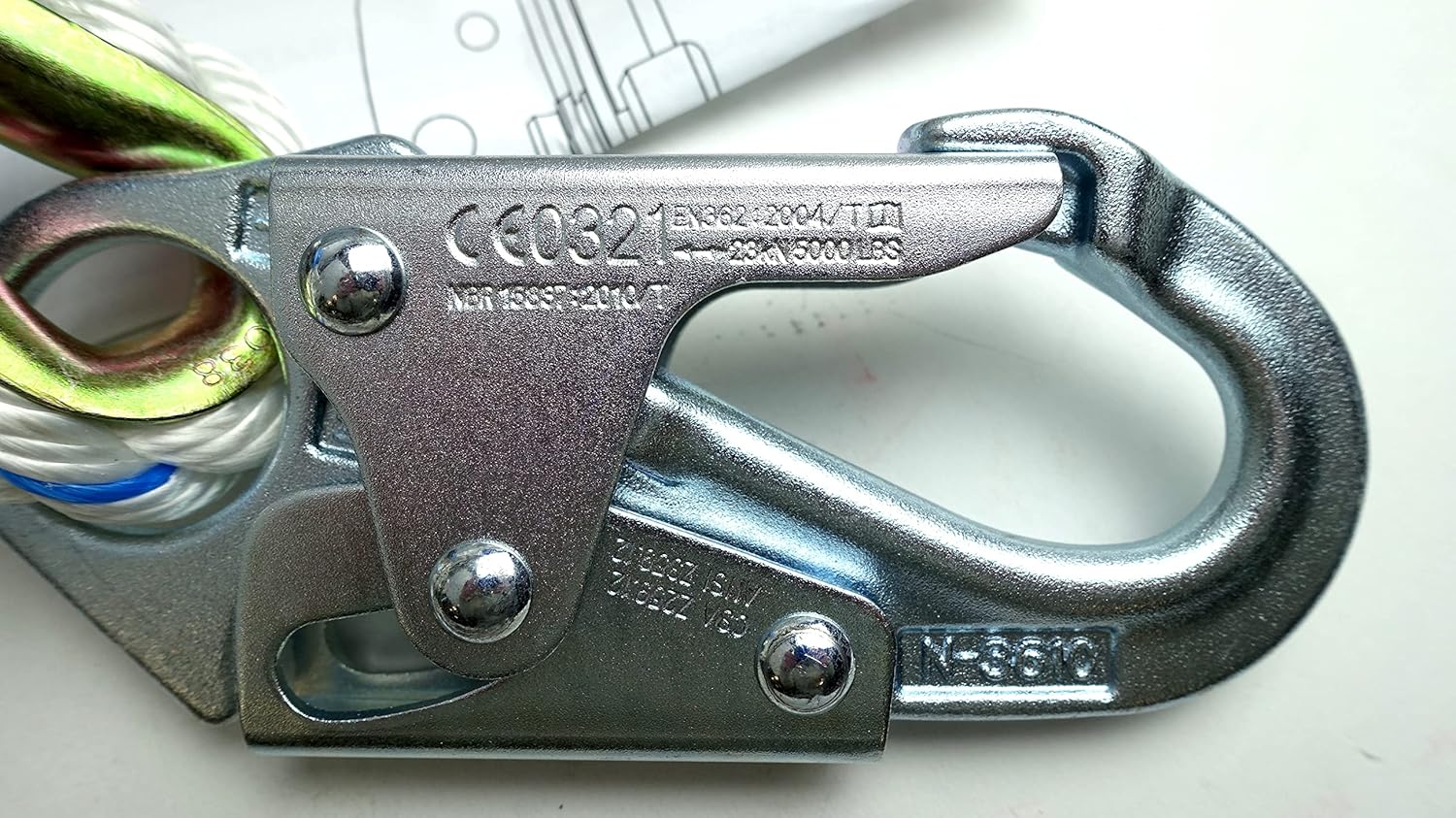 FALLTECH 100' VLL SNAP Hook + Taped-END 5/8" (8200T)