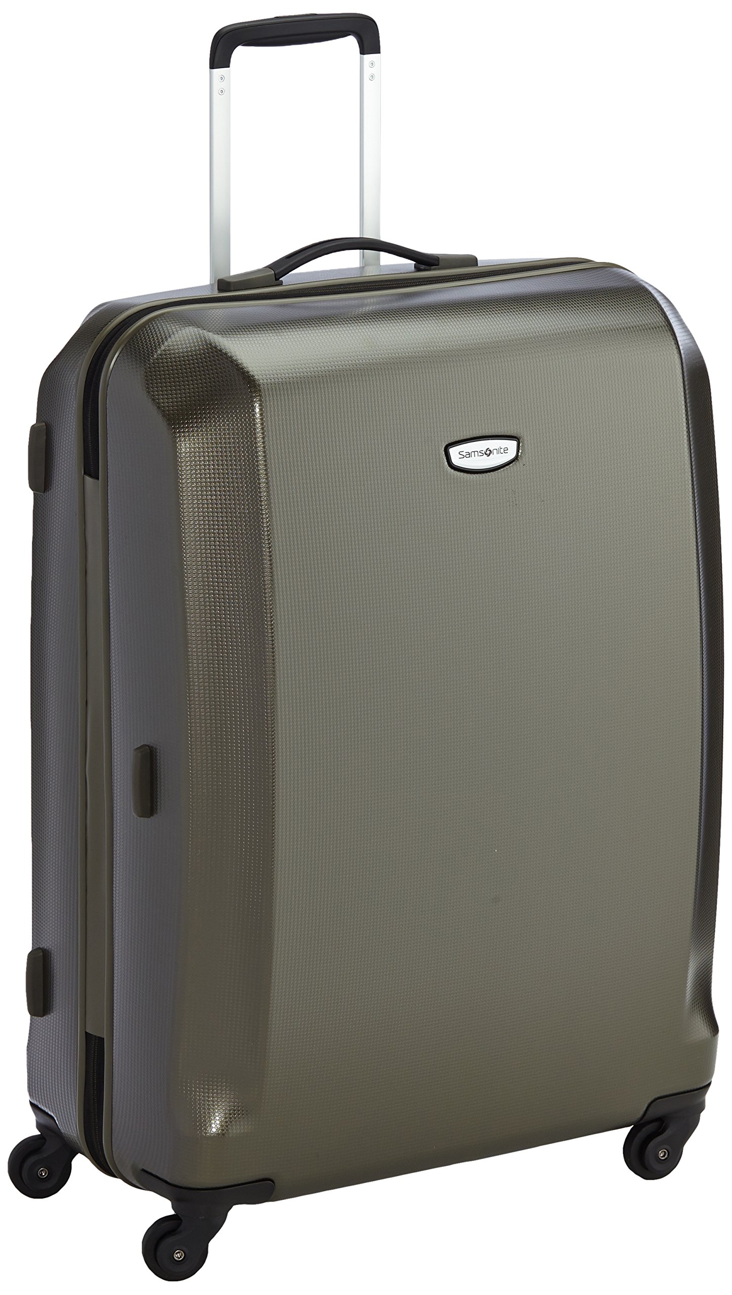 Diagram illustrating different suitcase sizes for various trip durations, with human figures for scale