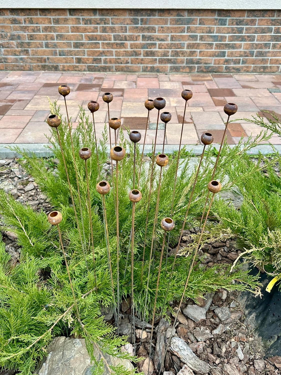 Rusty Tiny Flowers Set of 20, Flowers Garden Decor, Metal rain Catchers, Yard Art, Authentic Garden Decor
